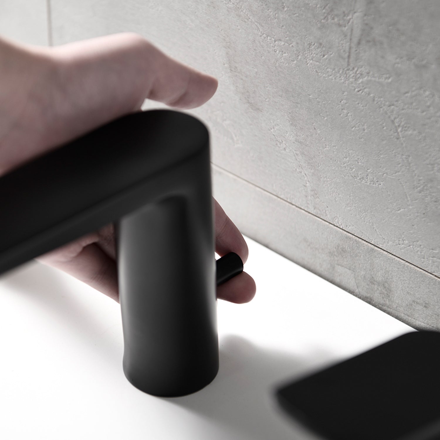 Deck Mounted Bathtub Faucet With Hand Shower Tub Filler with Handheld Spray