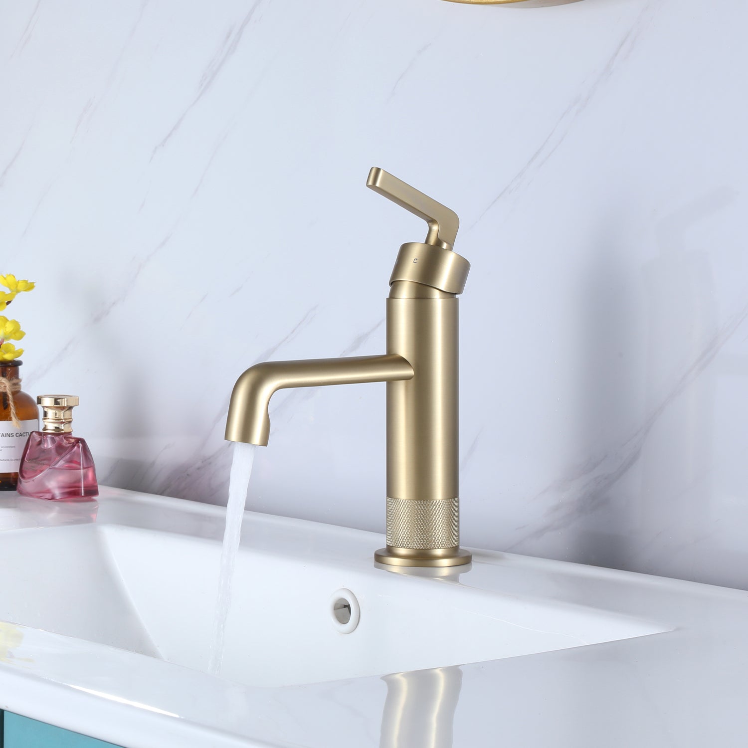 black faucets for the bathroom
