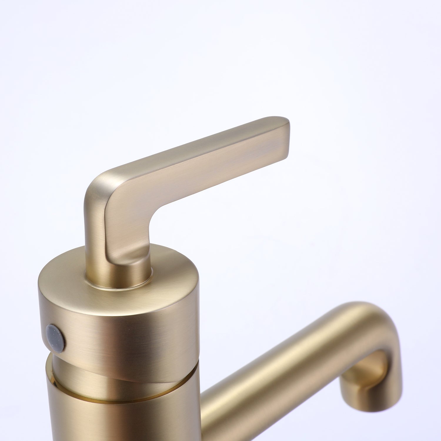 matte black bathroom faucet