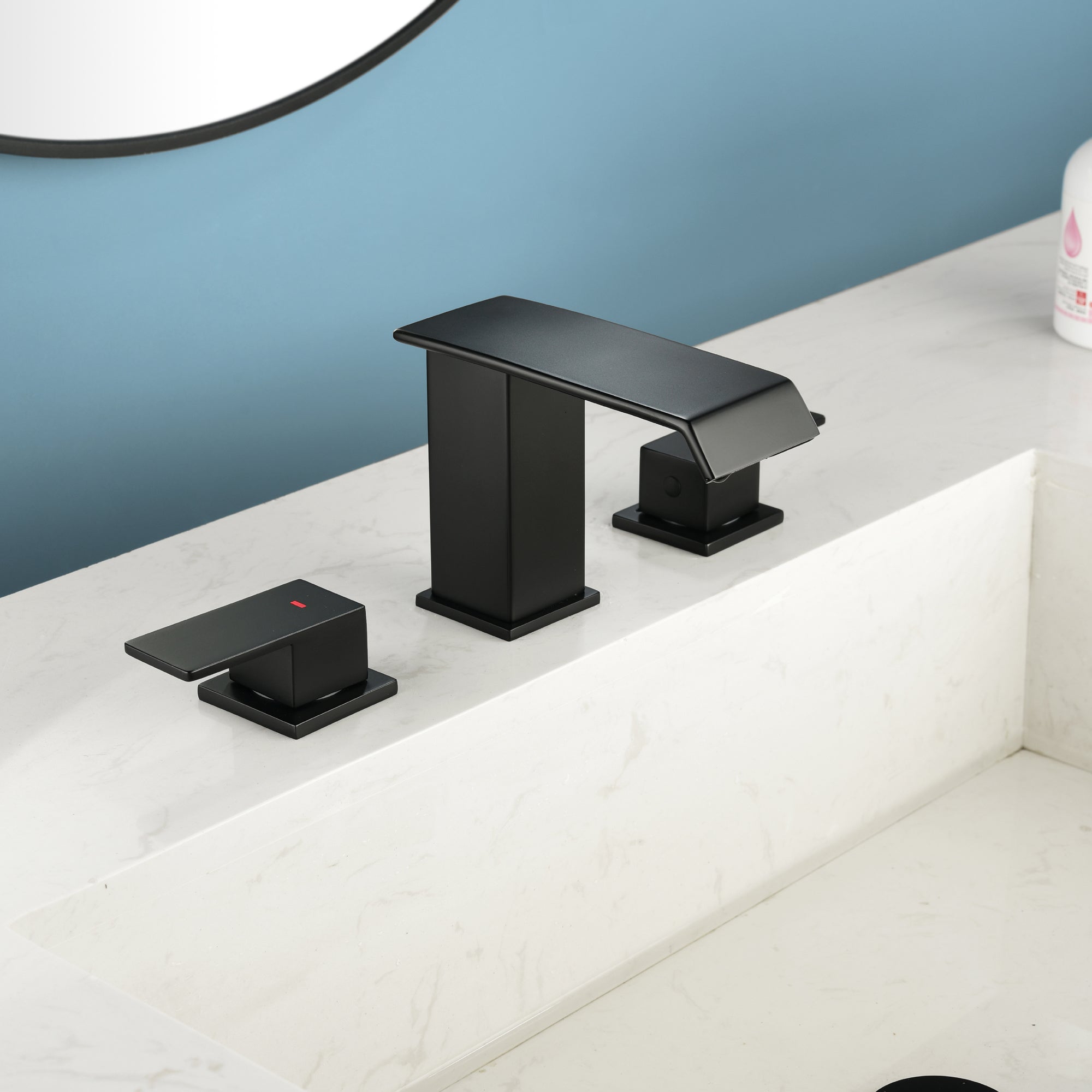 Double Handle Bathroom Faucet with Drain Assembly