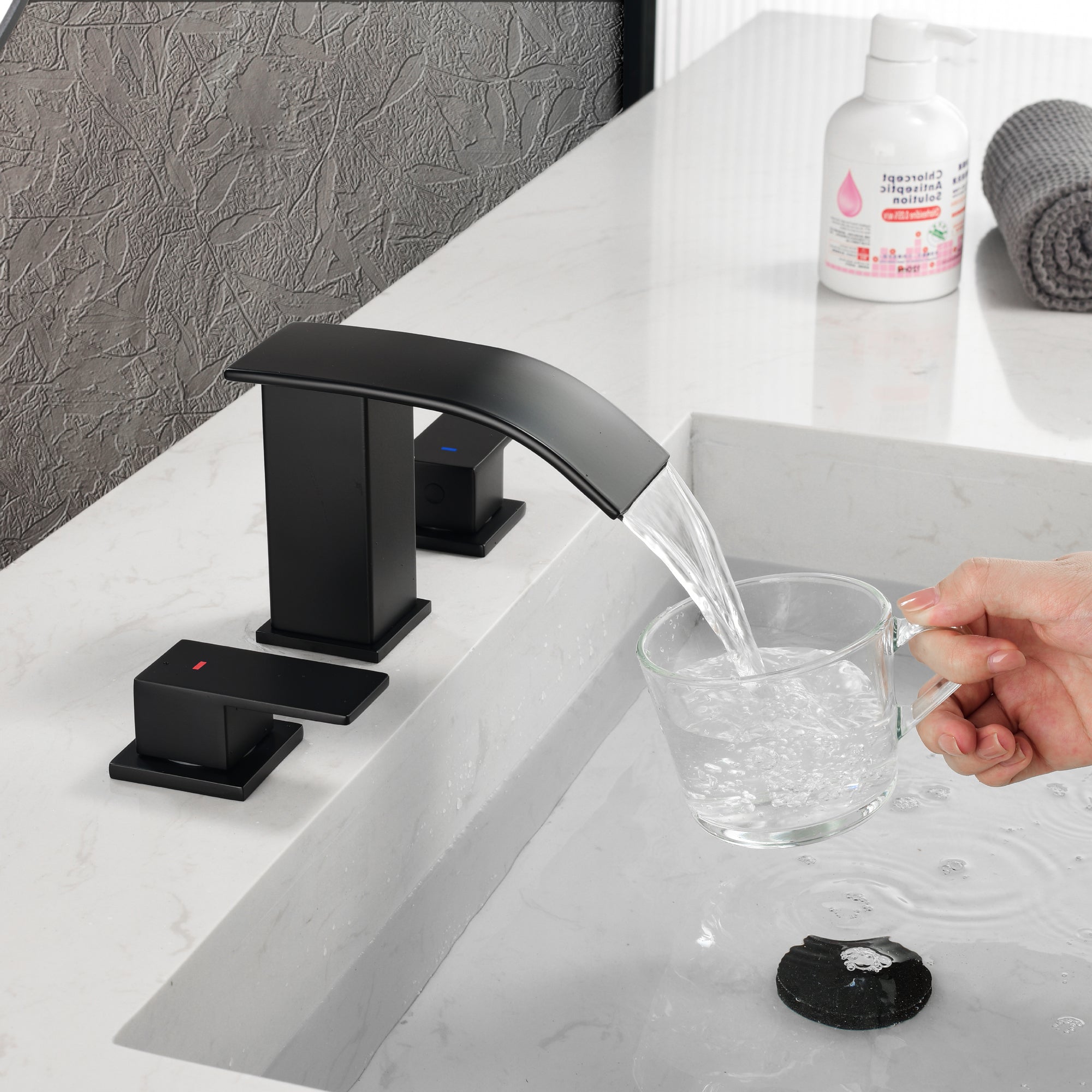 Two-Handle Bathroom Faucet with Drainer