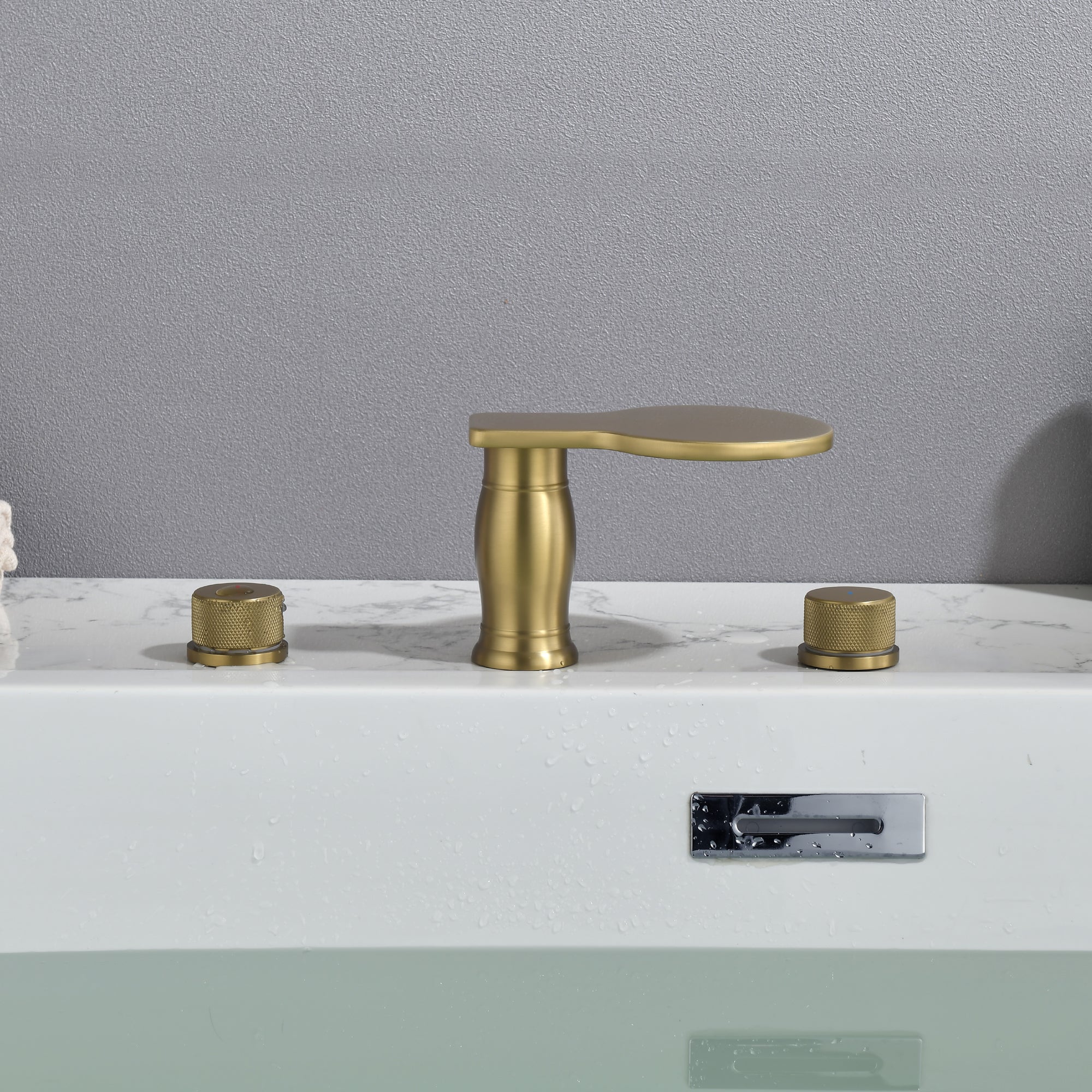 Double Handle Deck Mounted Roman Tub Faucet Trim