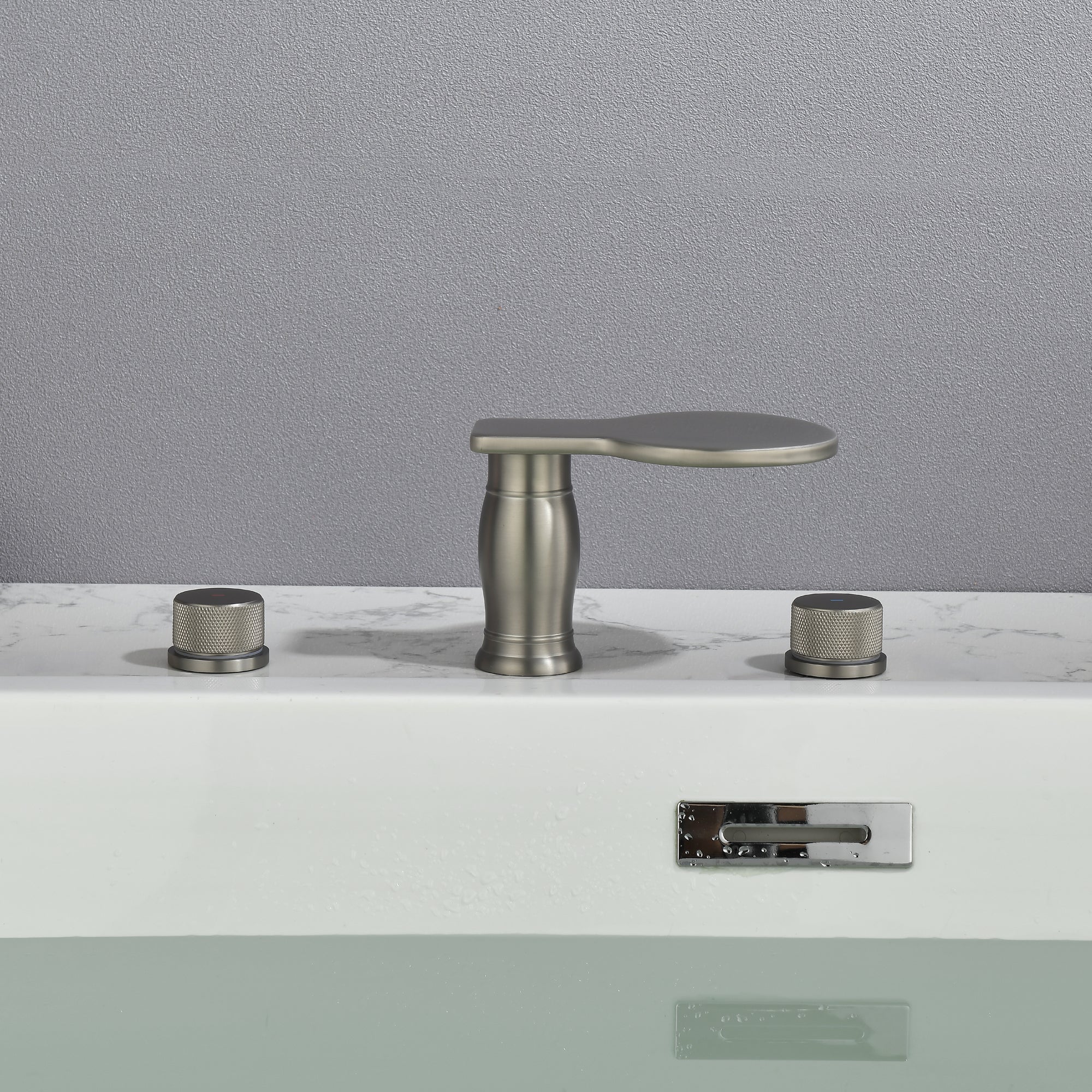 Double Handle Deck Mounted Roman Tub Faucet Trim