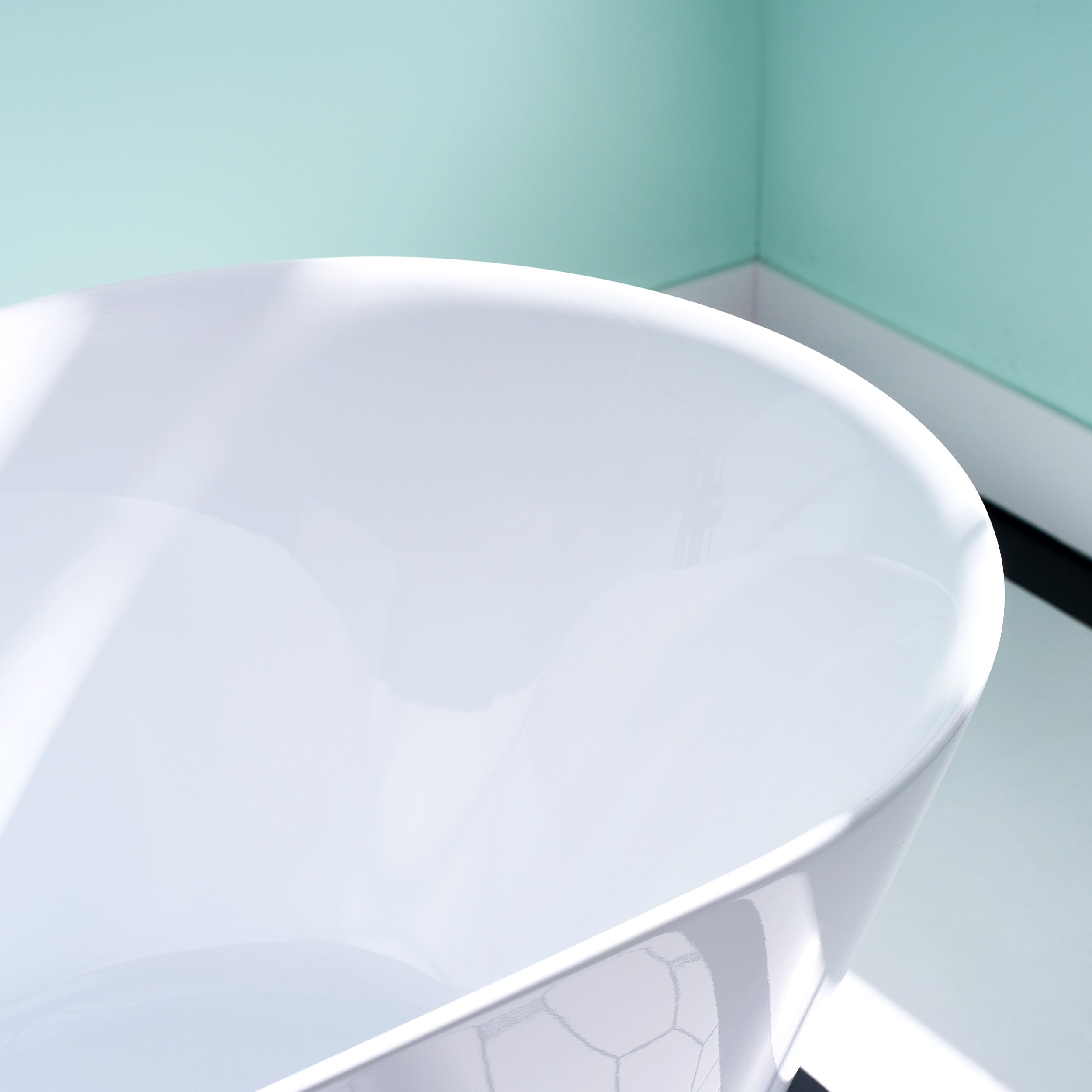 66" Freestanding Glossy White Acrylic Bathtub with Slotted Overflow