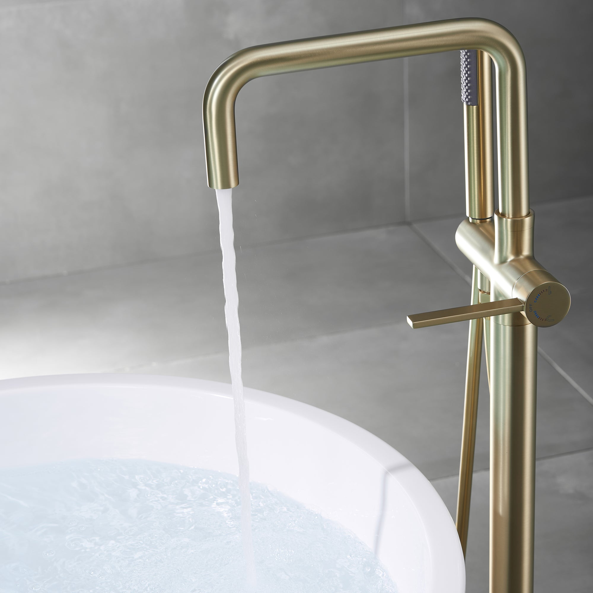 Floor Mounted Freestanding Clawfoot Tub Faucet With Handshower