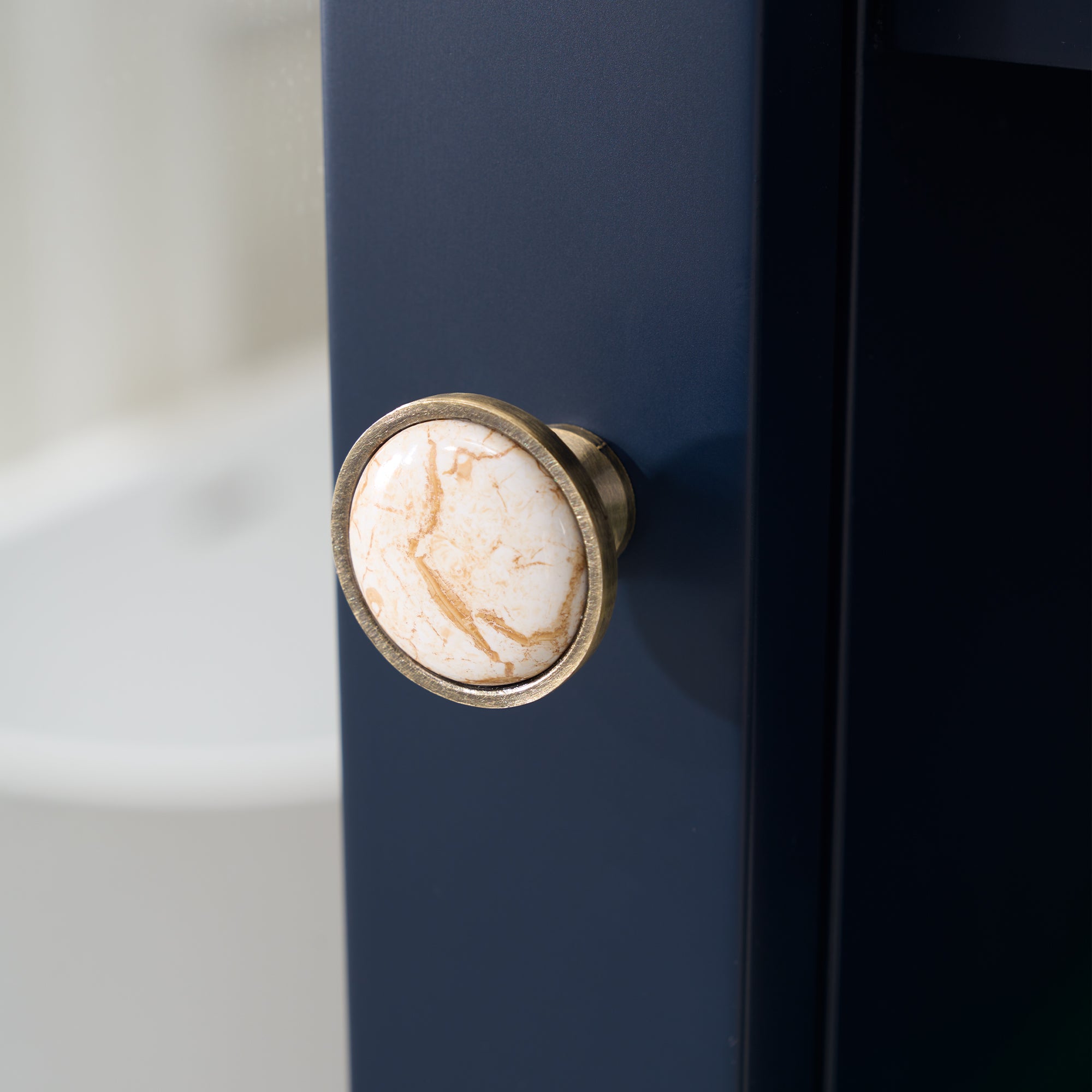 Medicine Cabinet Features