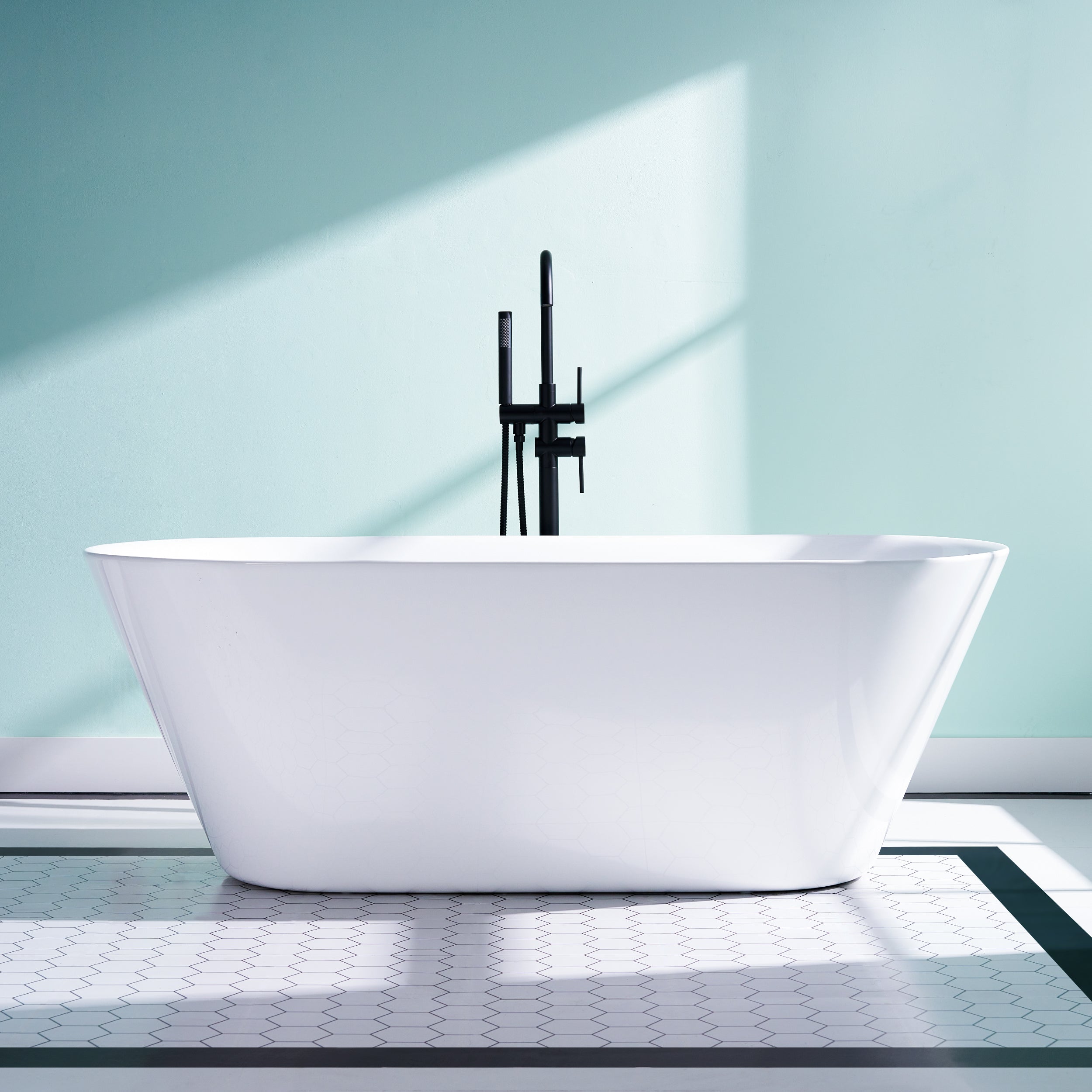 66" Freestanding Glossy White Acrylic Bathtub with Slotted Overflow