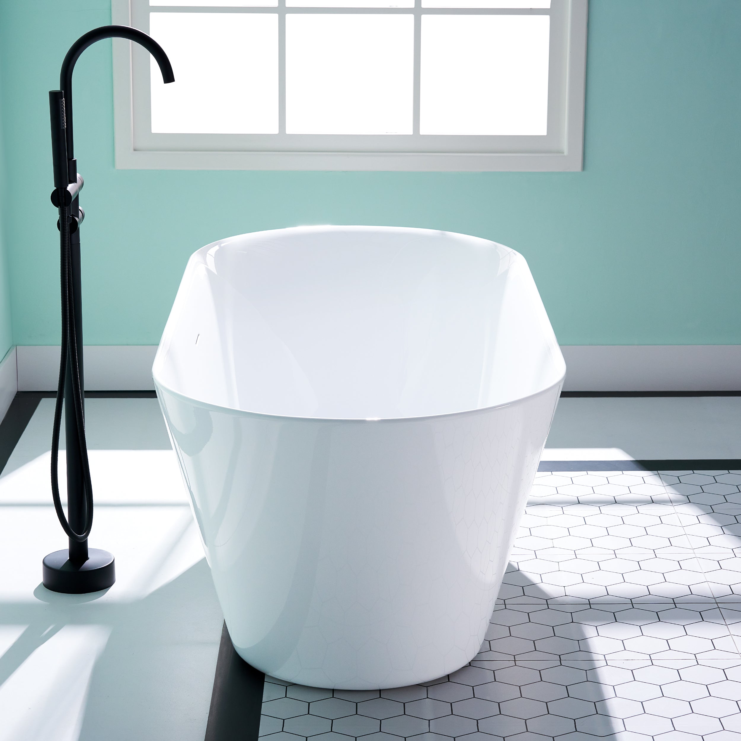 66" Freestanding Glossy White Acrylic Bathtub with Slotted Overflow