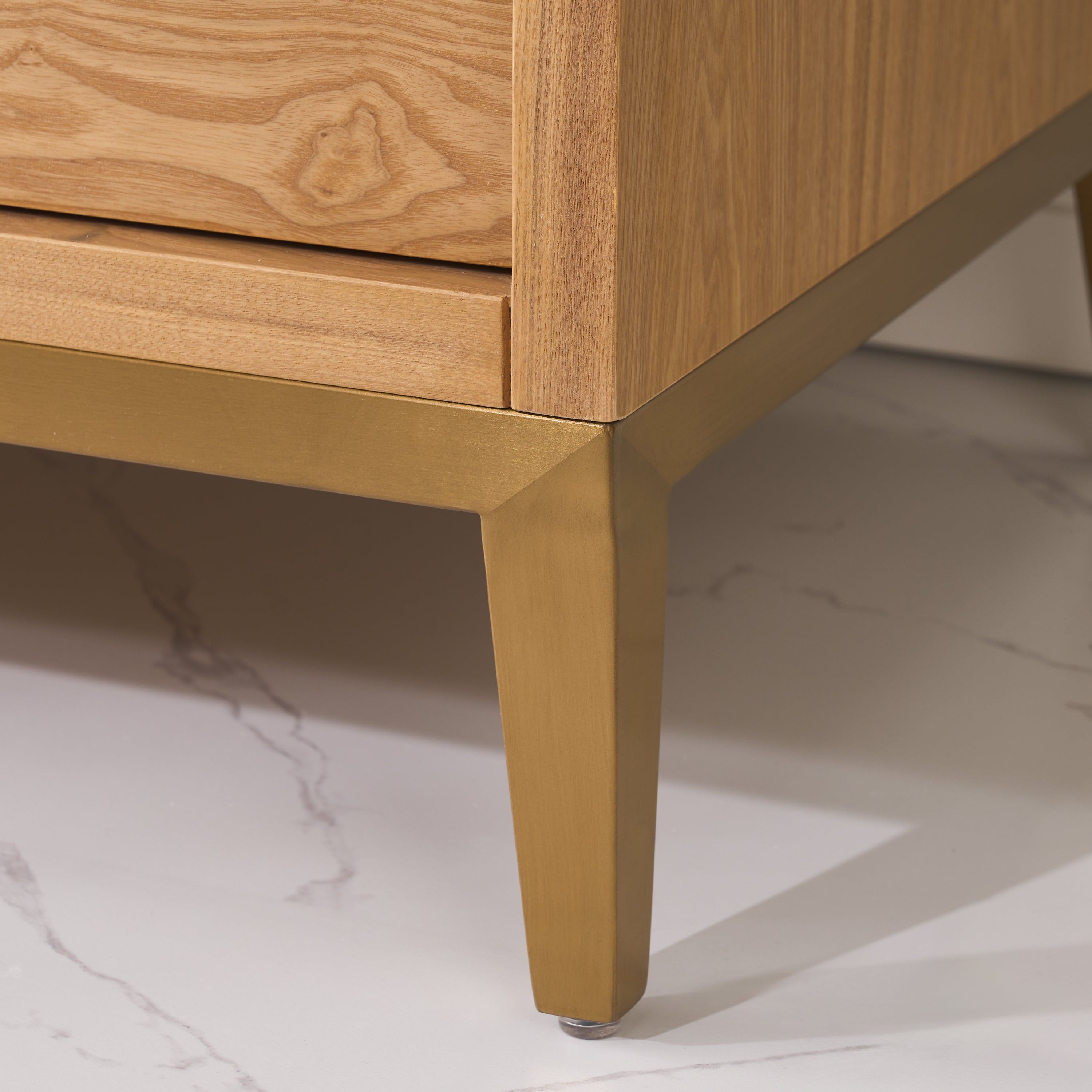 Bathroom Vanity With Drawers