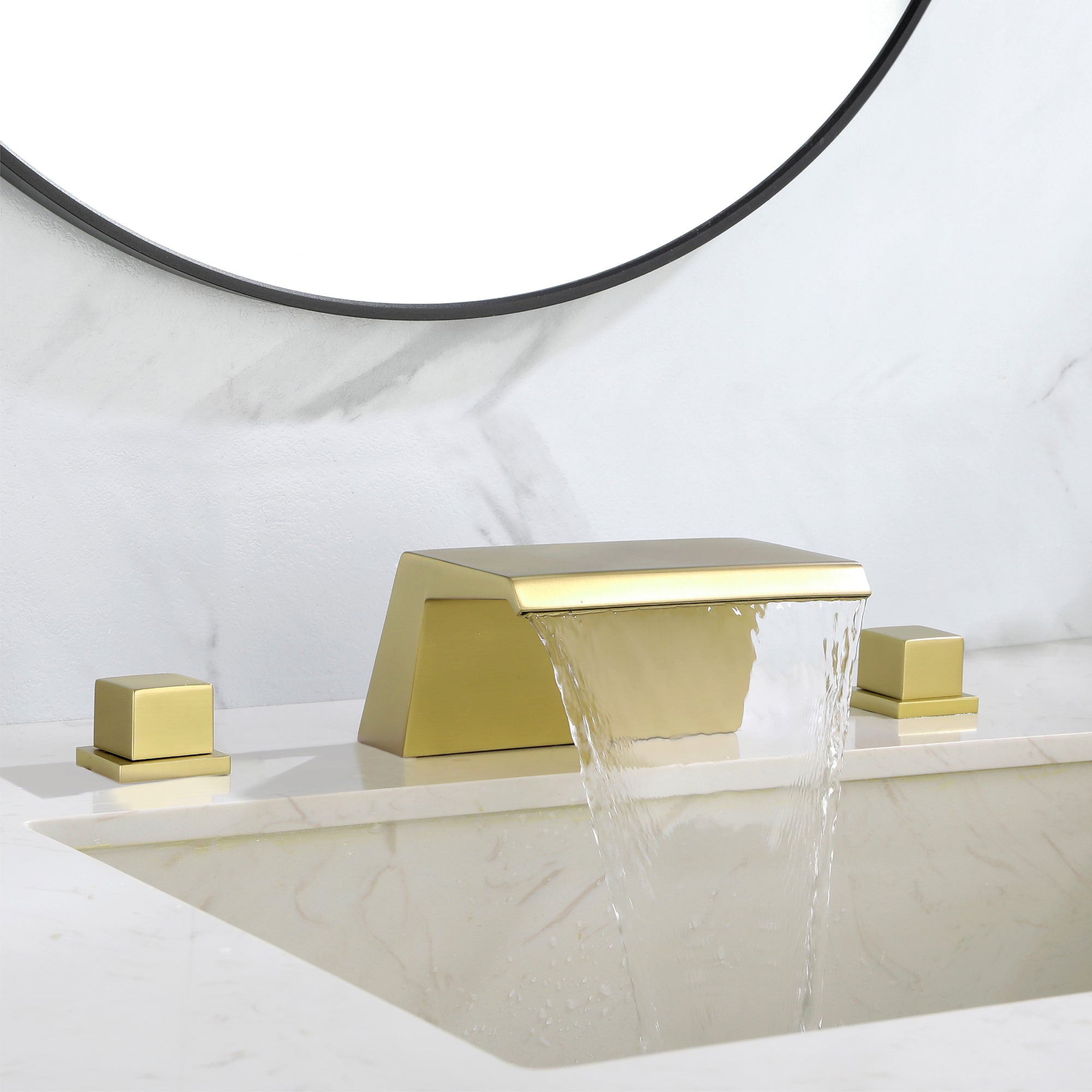 polished nickel bathroom faucet
