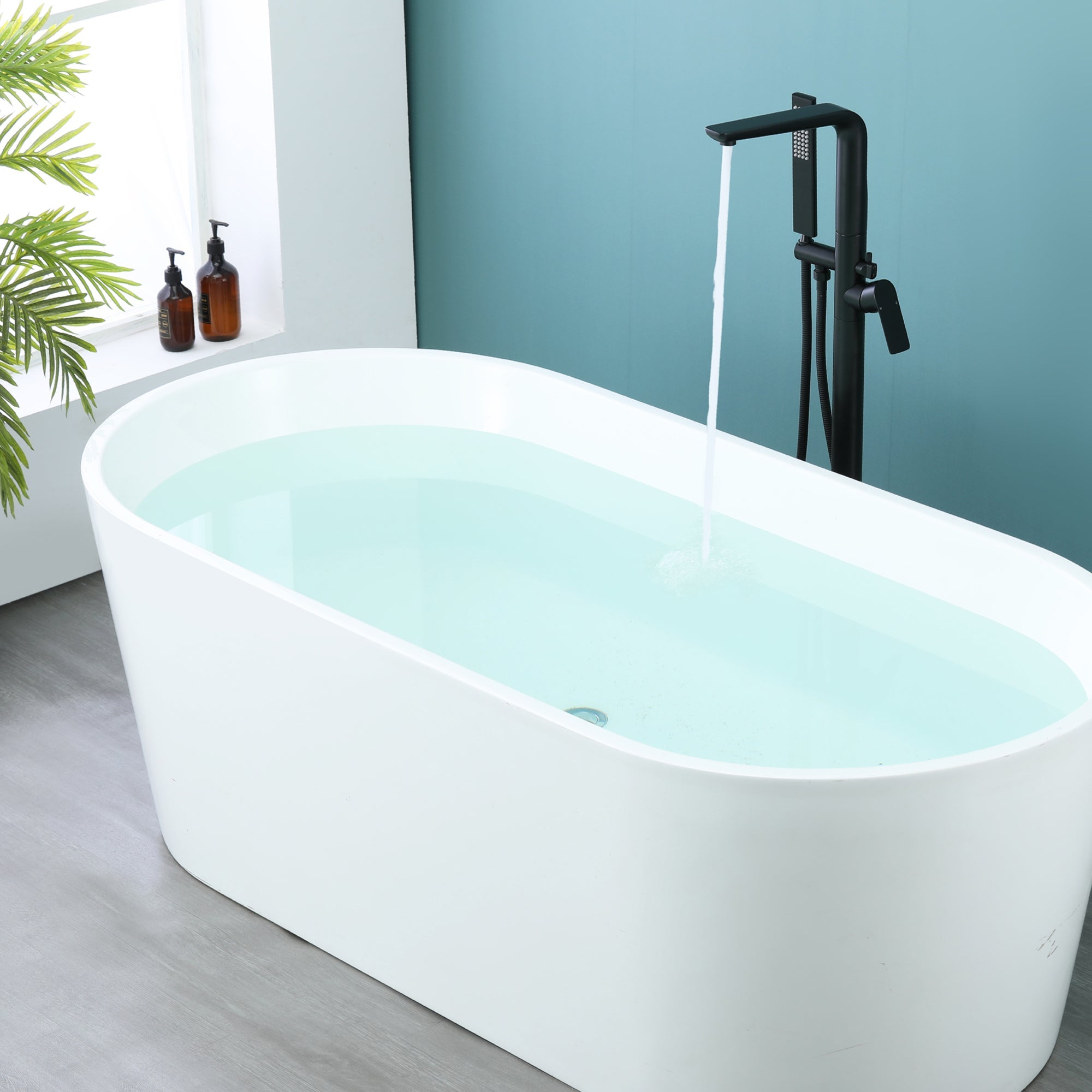 Rotatable Single Handle Freestanding Bathtub Mounted Faucet with Hand Shower