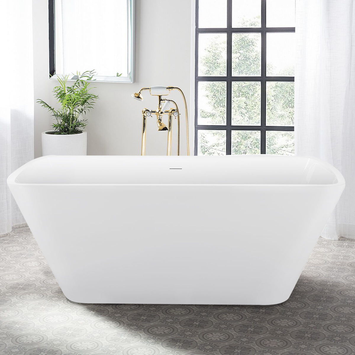 Whiten Bathtub