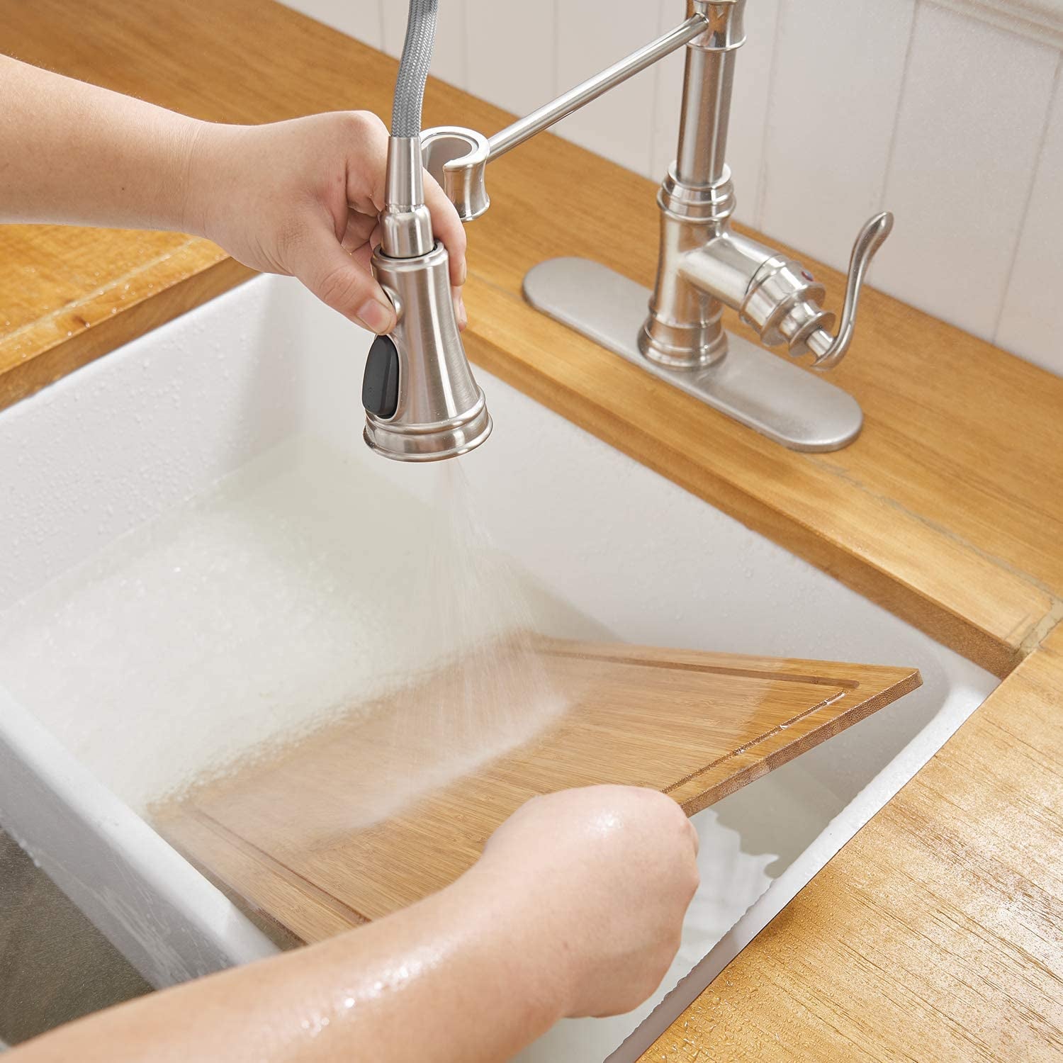 #Color_Brushed Nickel