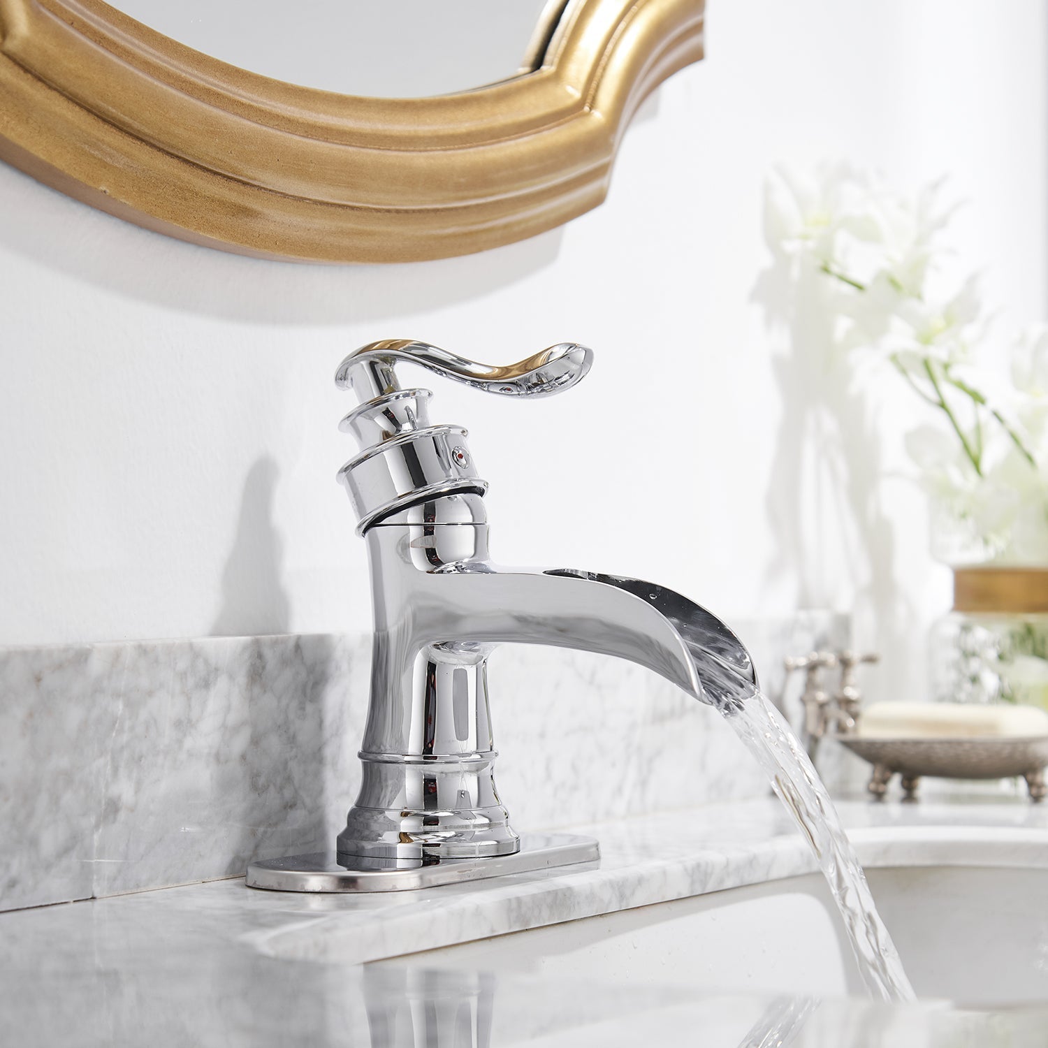 wall mounted bathroom faucet