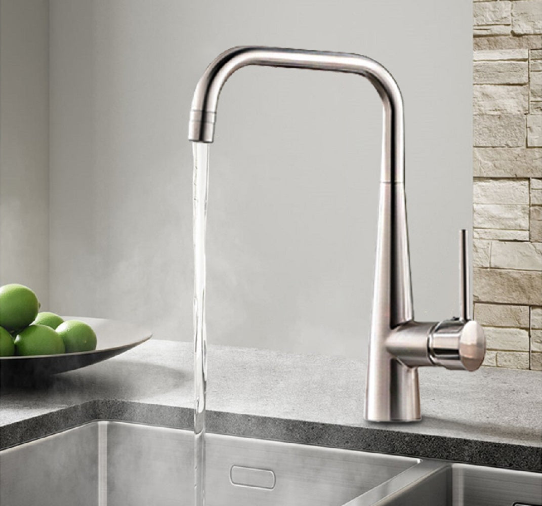 Single-Handle Standard Kitchen Faucet