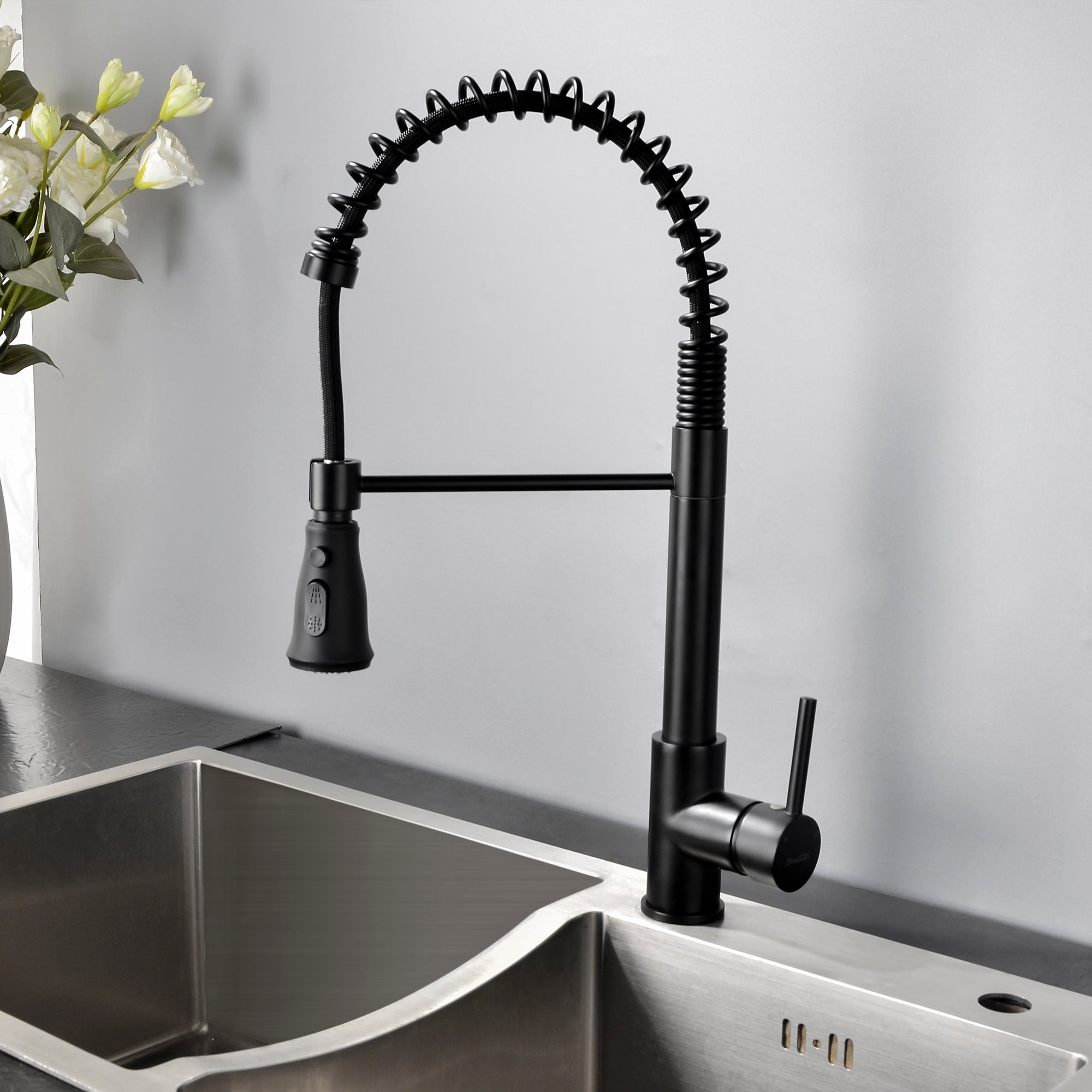 bathroom tub and shower faucets