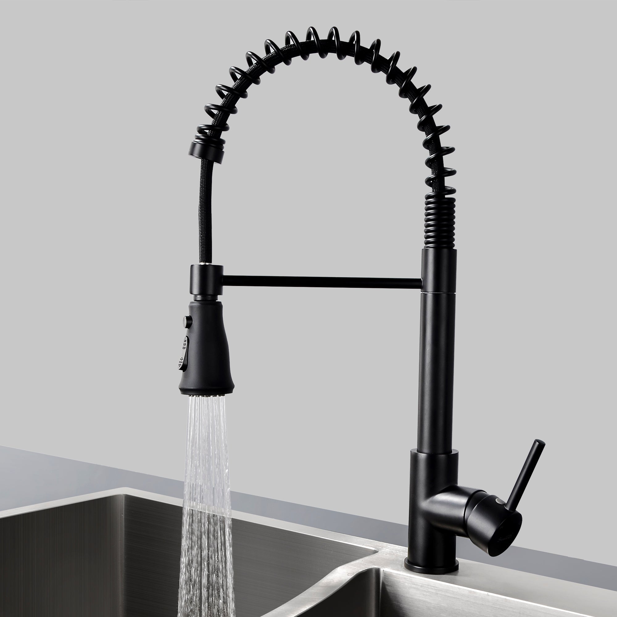 bathroom sinks and faucets