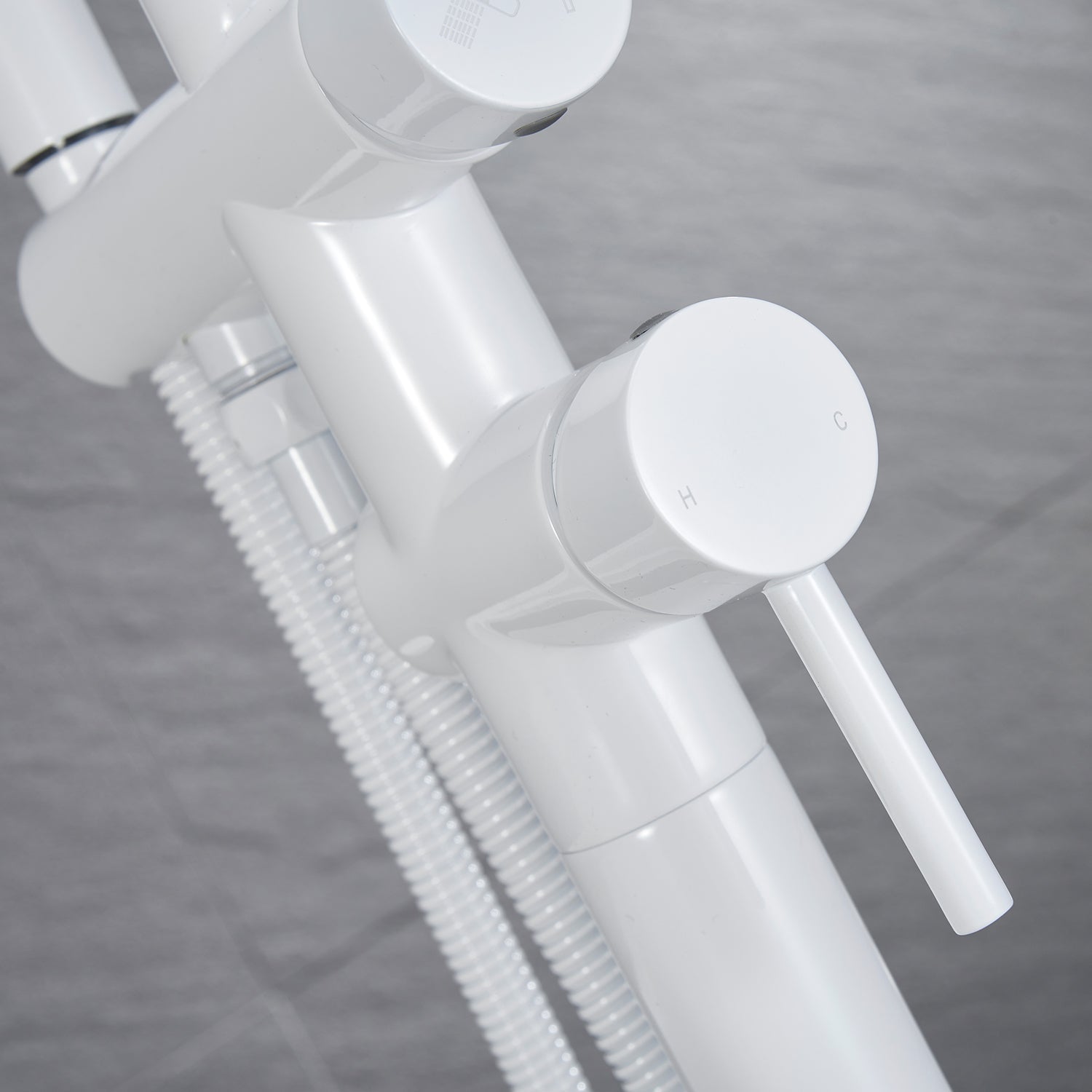 Freestanding Bathtub Faucet Floor Mounted Faucet With Hand Shower in White