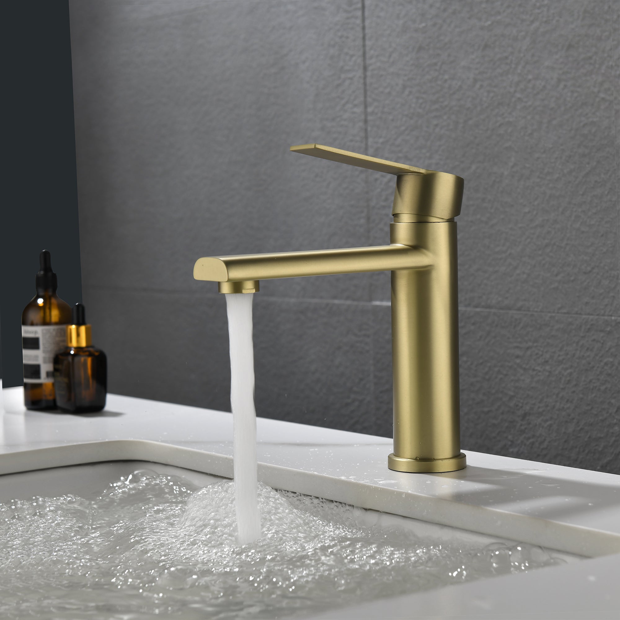 waterfall bathroom faucet