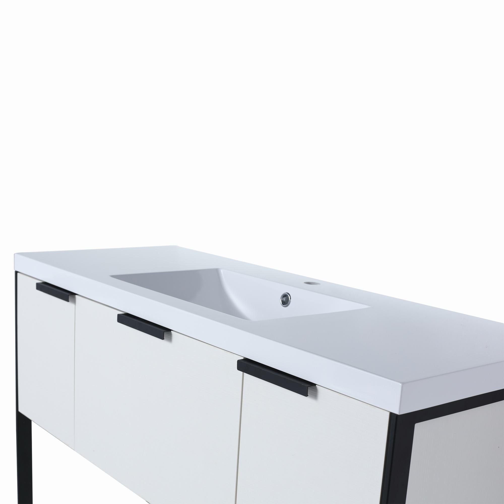 #Color_White Straight Grain