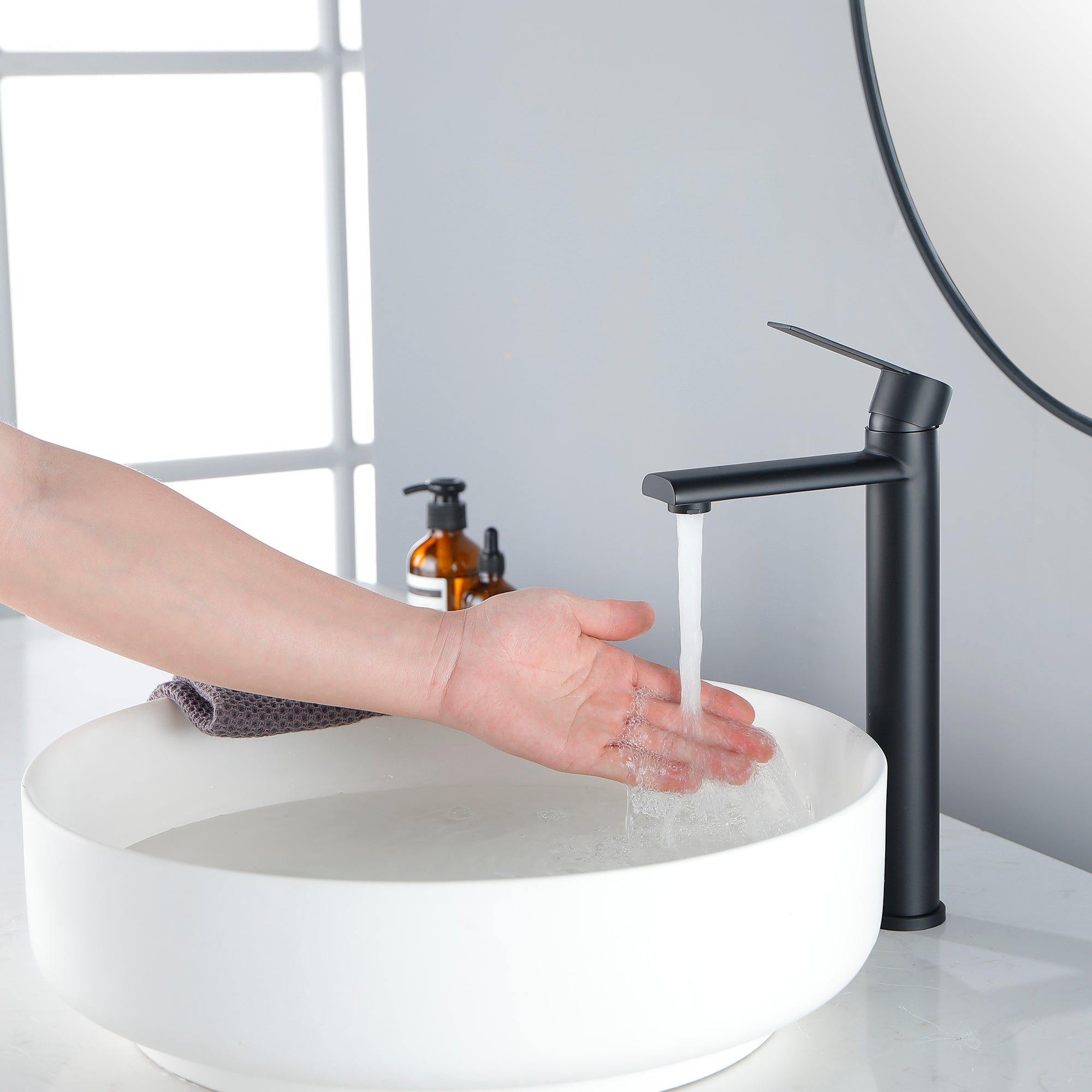 Bathroom Faucet, Single Handle Bathroom Vanity Sink Faucets, Deck Mount Bathroom Faucet, Matte Black