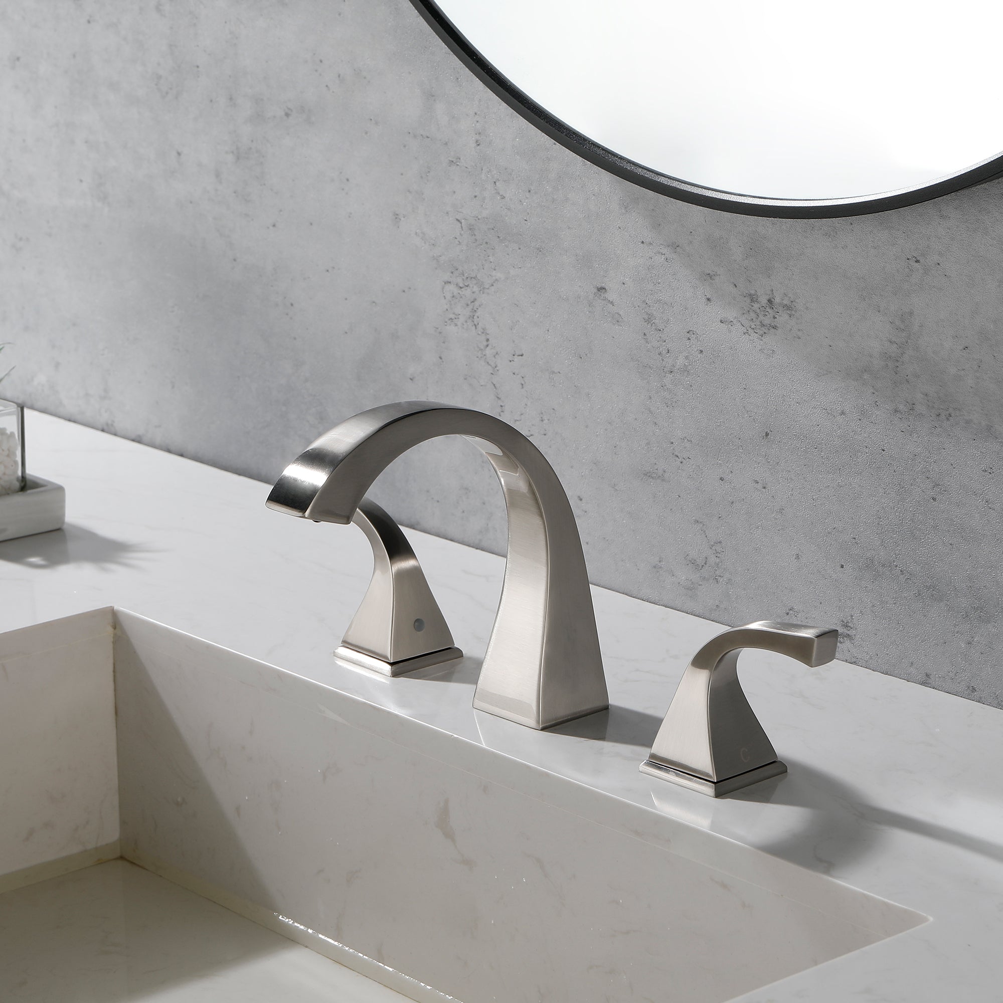 #Color_Brushed Nickel