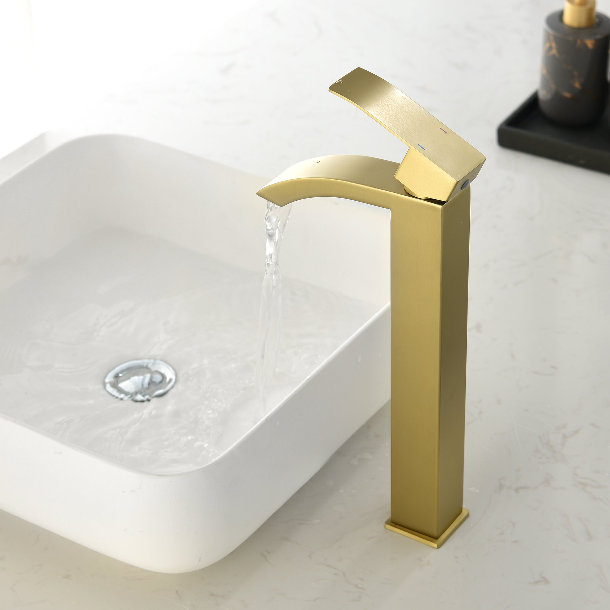 Single Handle Single Hole Bathroom Sink with Faucet