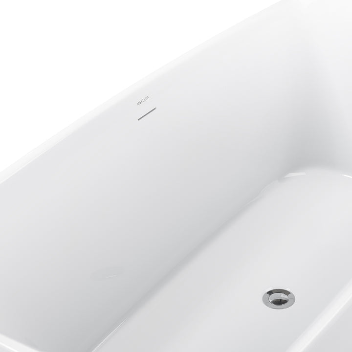 28-in W x 59-in L Gloss  Acrylic Oval Freestanding Soaking Bathtub