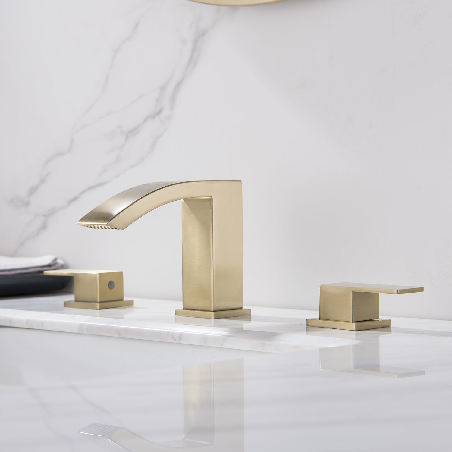 Waterfall Widespread 2 Handles Bathroom Sink Faucet Brushed Gold
