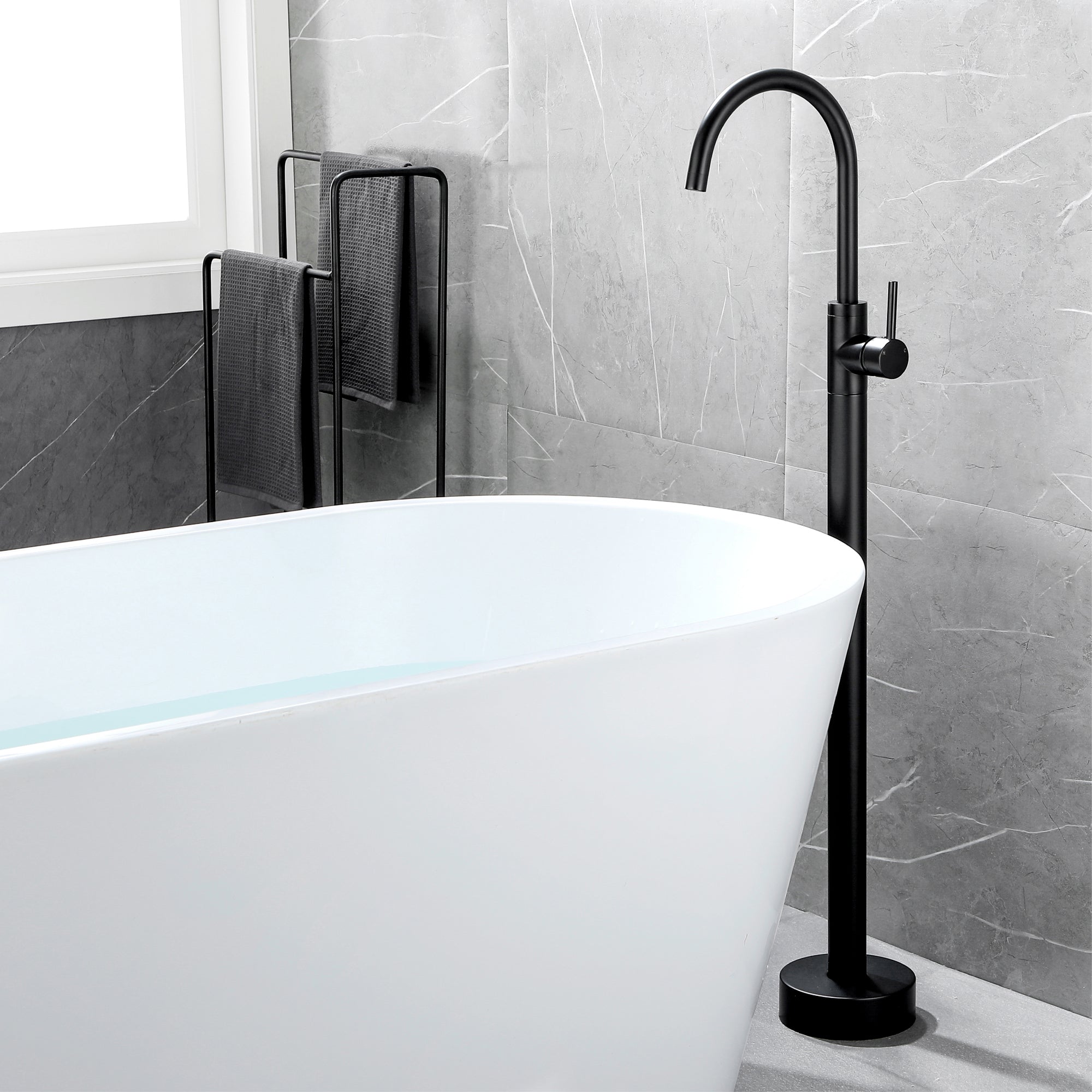 Single Handle Dual Control Floor Mounted Freestanding Bathtub Faucet