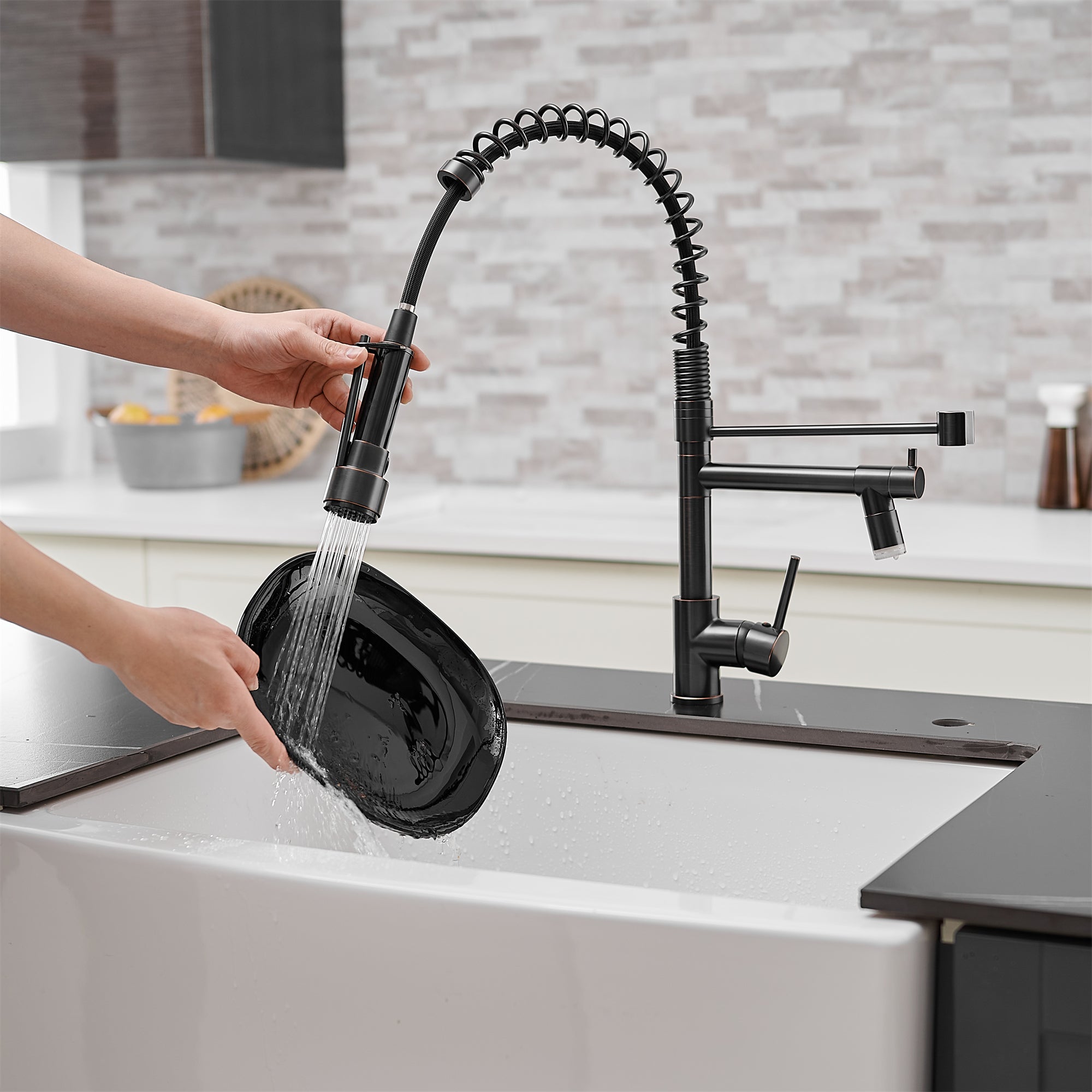 Pull Down Kitchen Faucet with Sprayer
