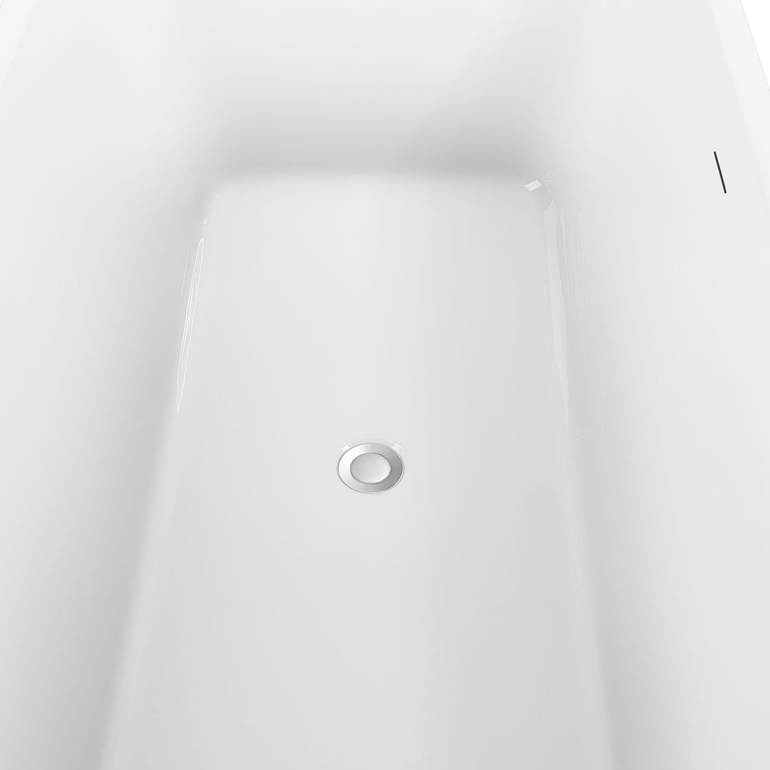 31-in W x 67-in L White Acrylic Freestanding Soaking Bathtub