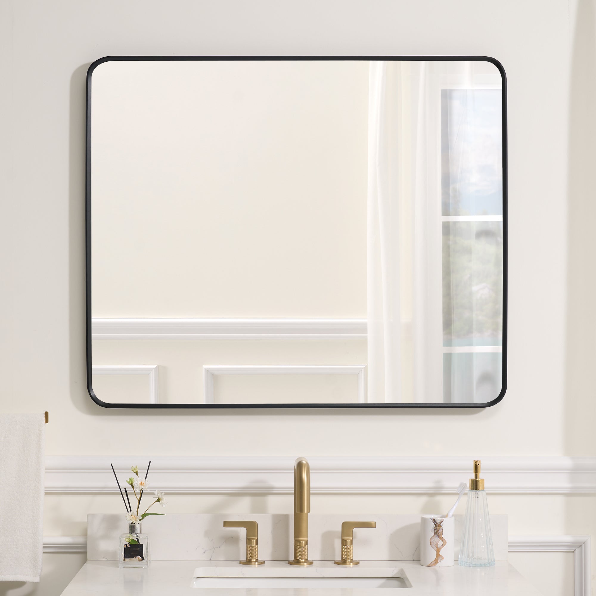 30-in W x 36-in H Black Rectangular Framed Bathroom Vanity Mirror, Aluminum Frame