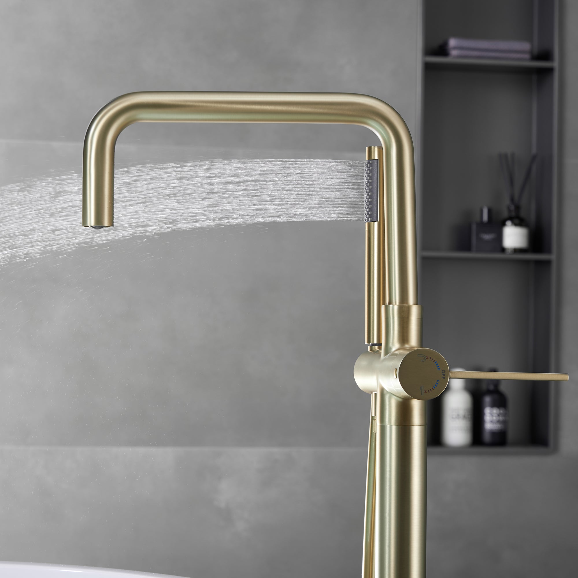 Floor Mounted Freestanding Clawfoot Tub Faucet With Handshower