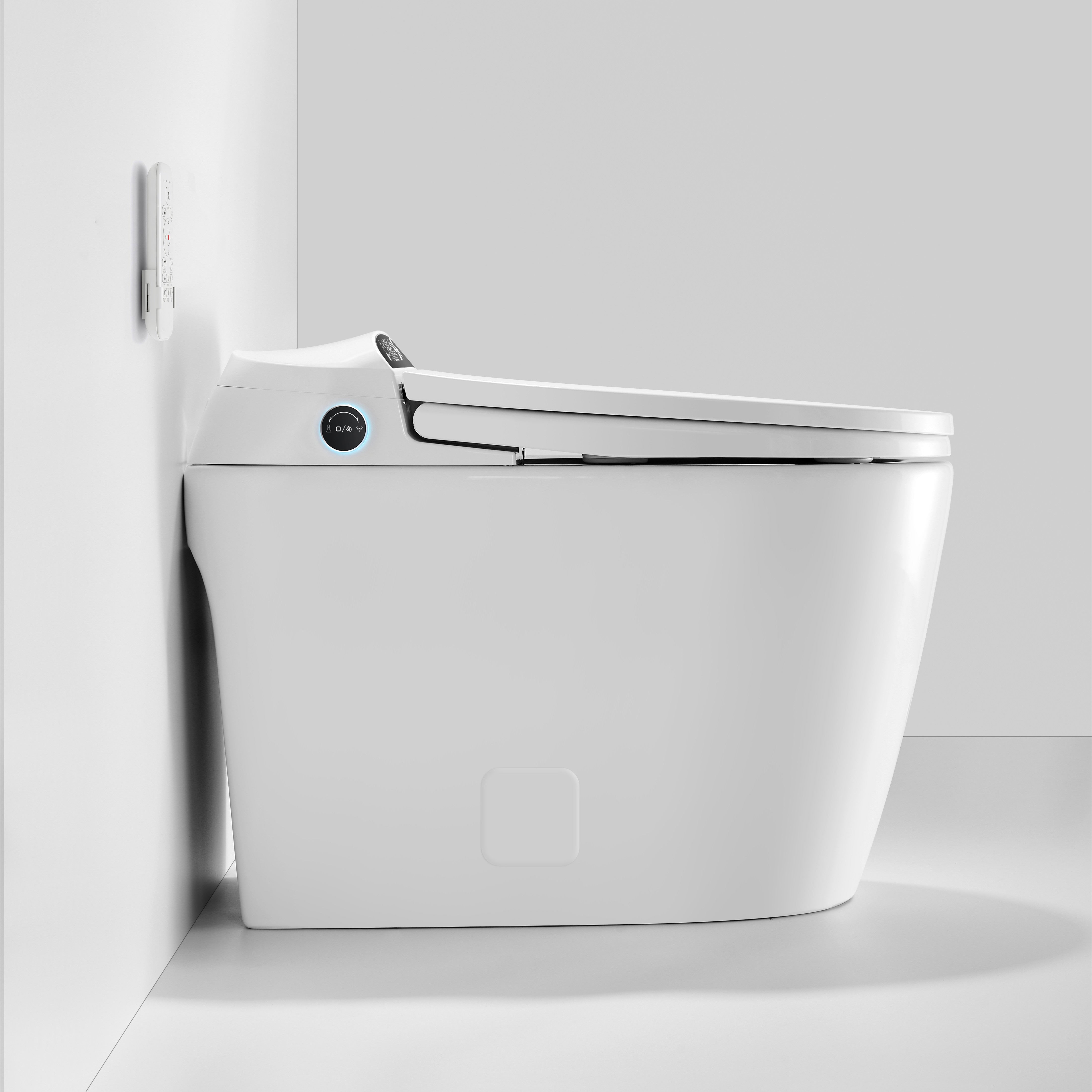 Luxury Smart Toilet with Remote Control, Heated Seat, Dual Wash Functions & Auto Open/Flush