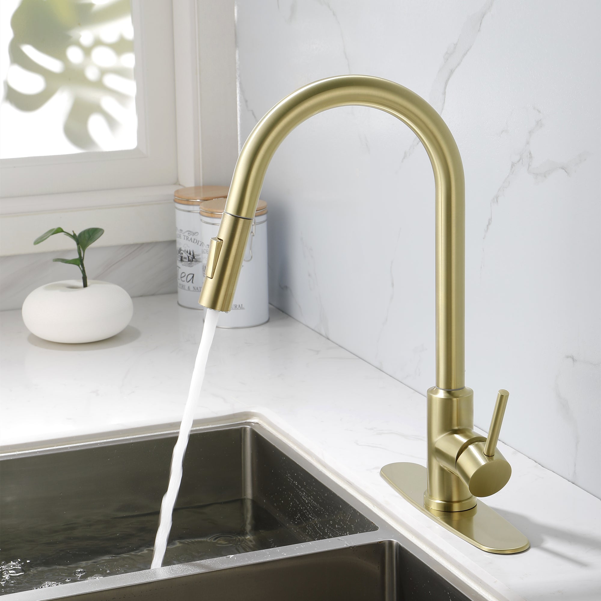 Touch Kitchen Faucet with Pull Down Sprayer