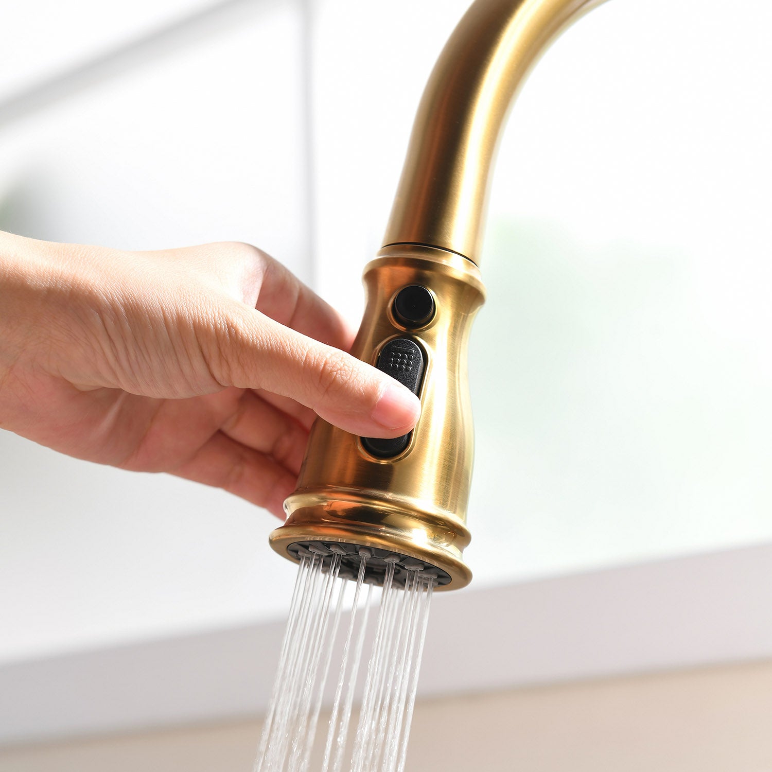 Single Handle Solid Brass Pull Down Kitchen Faucet in Brushed Gold