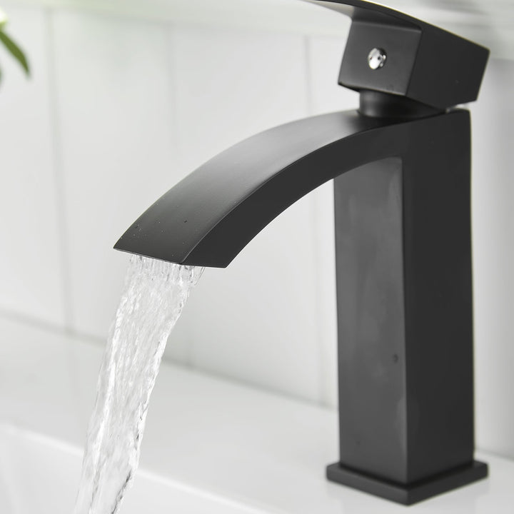 Single Handle Single Hole Bathroom Faucet