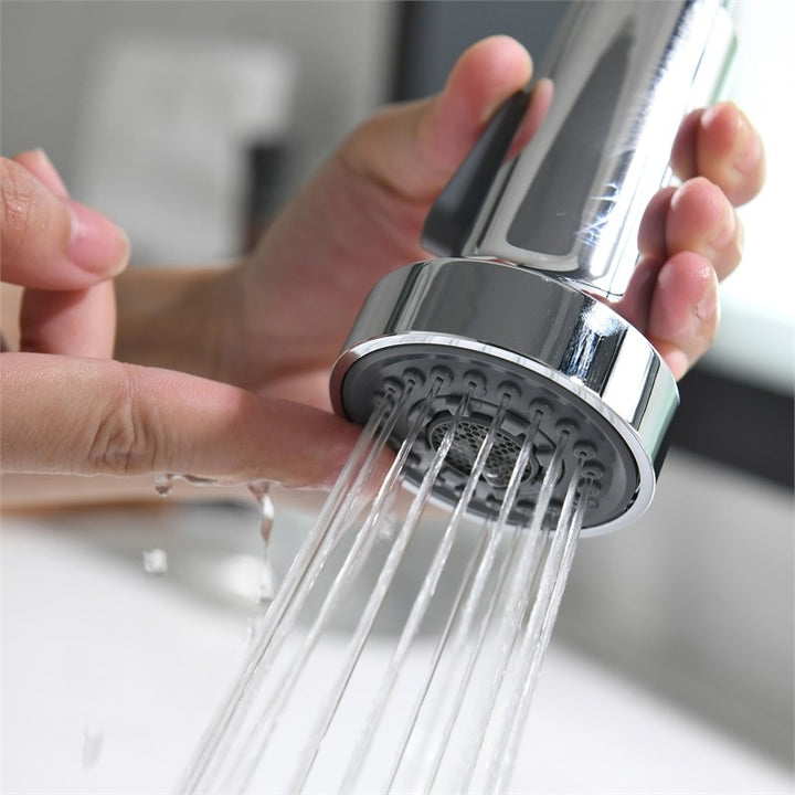 Single Handle Deck Mounted Pull Down Sprayer Kitchen Faucet In Silver