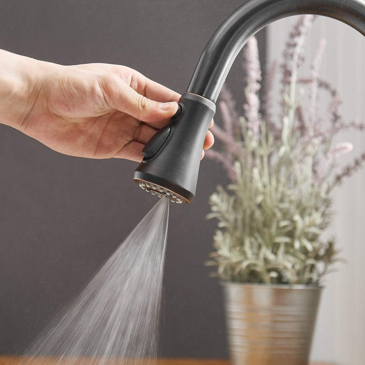 Single Handle Pull Down 3 Spray Kitchen Faucet with Deck Plate