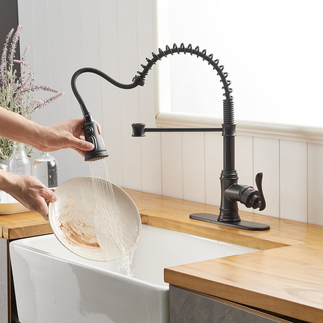 Single-Handle Pull-Down Sprayer 3 Spray Kitchen Faucet With Deck Plate