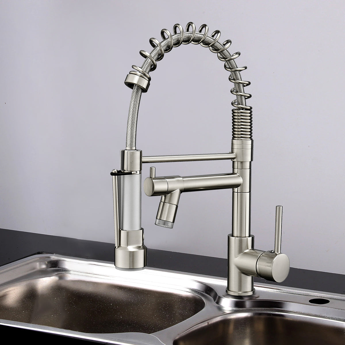 Single Handle Pull Down Kitchen Faucet 360° with LED Lights in Nickel