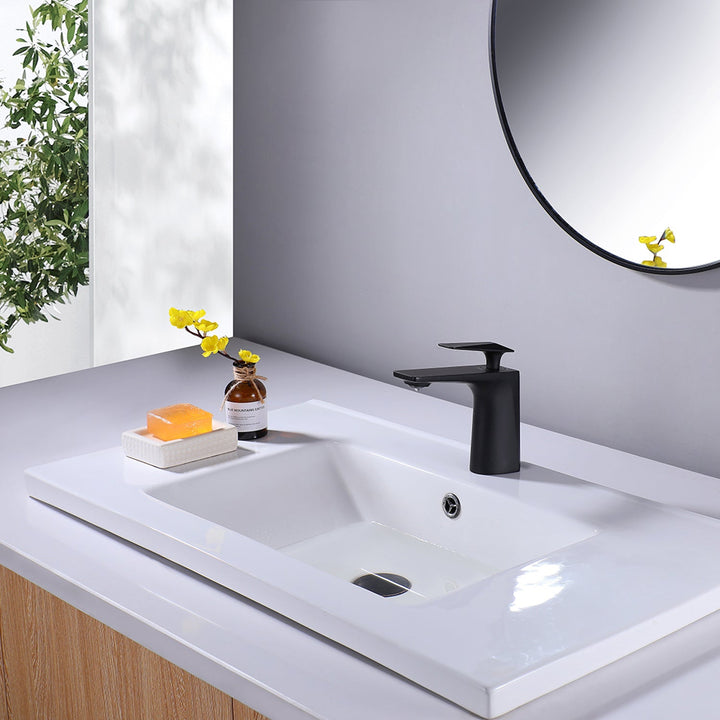 Solid Brass One-Hole Single Handle Bathroom Faucet