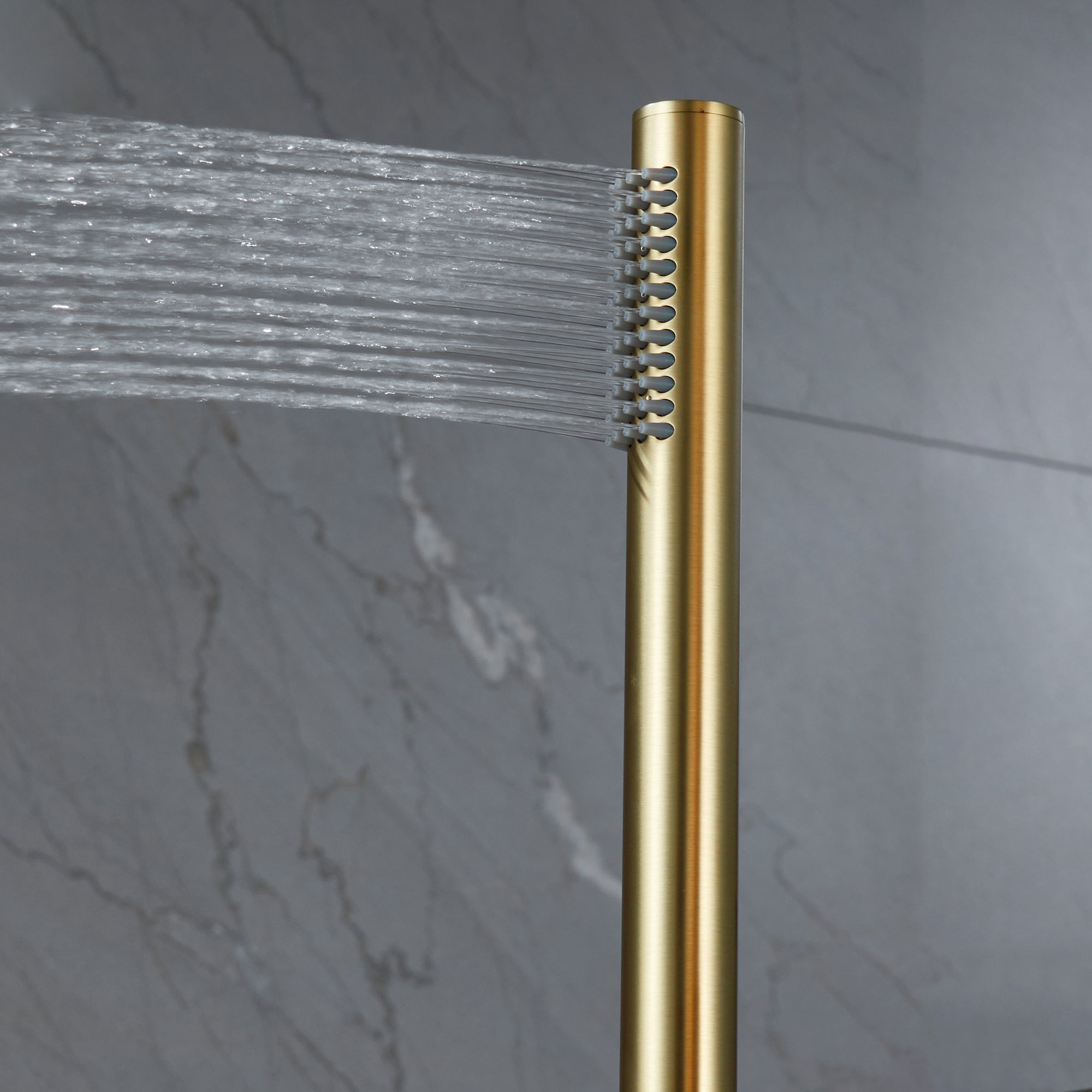 Floor Mounted Freestanding Golden Bathtub Faucet With High-Arc Spout