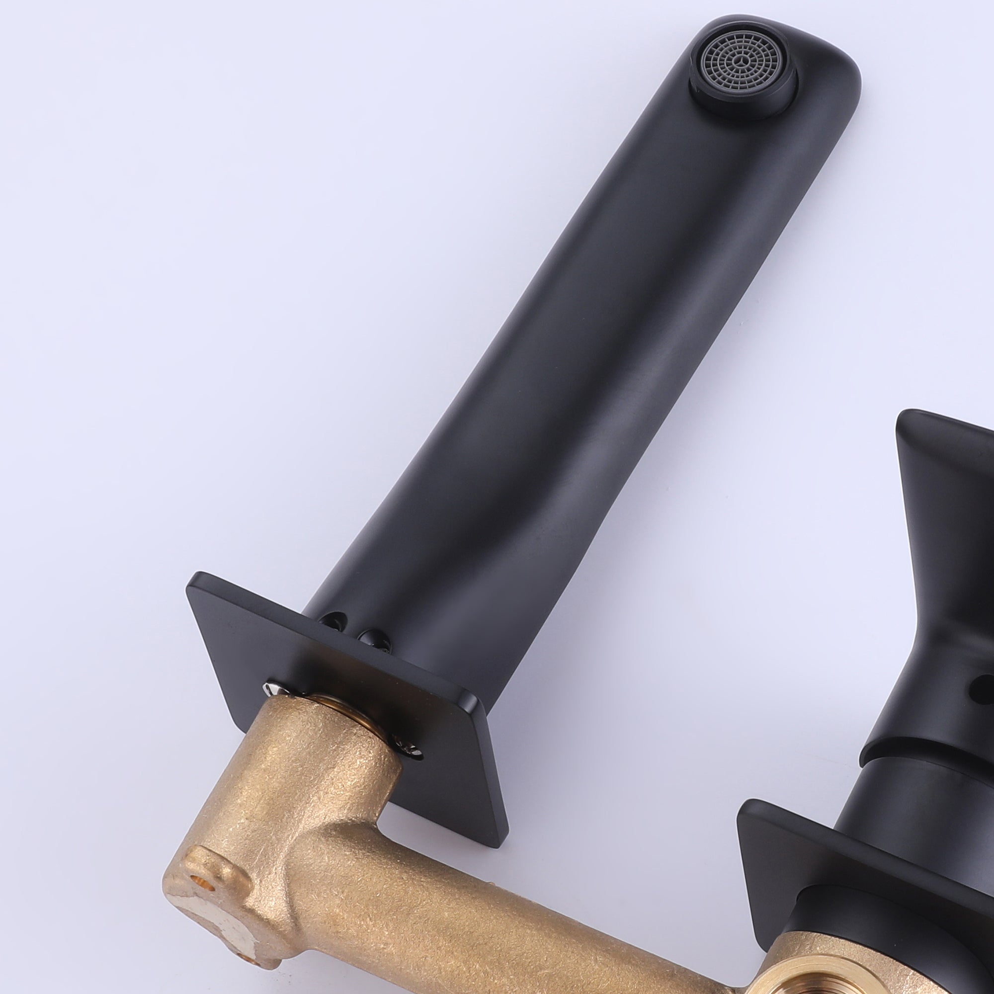 single handle bathroom faucet