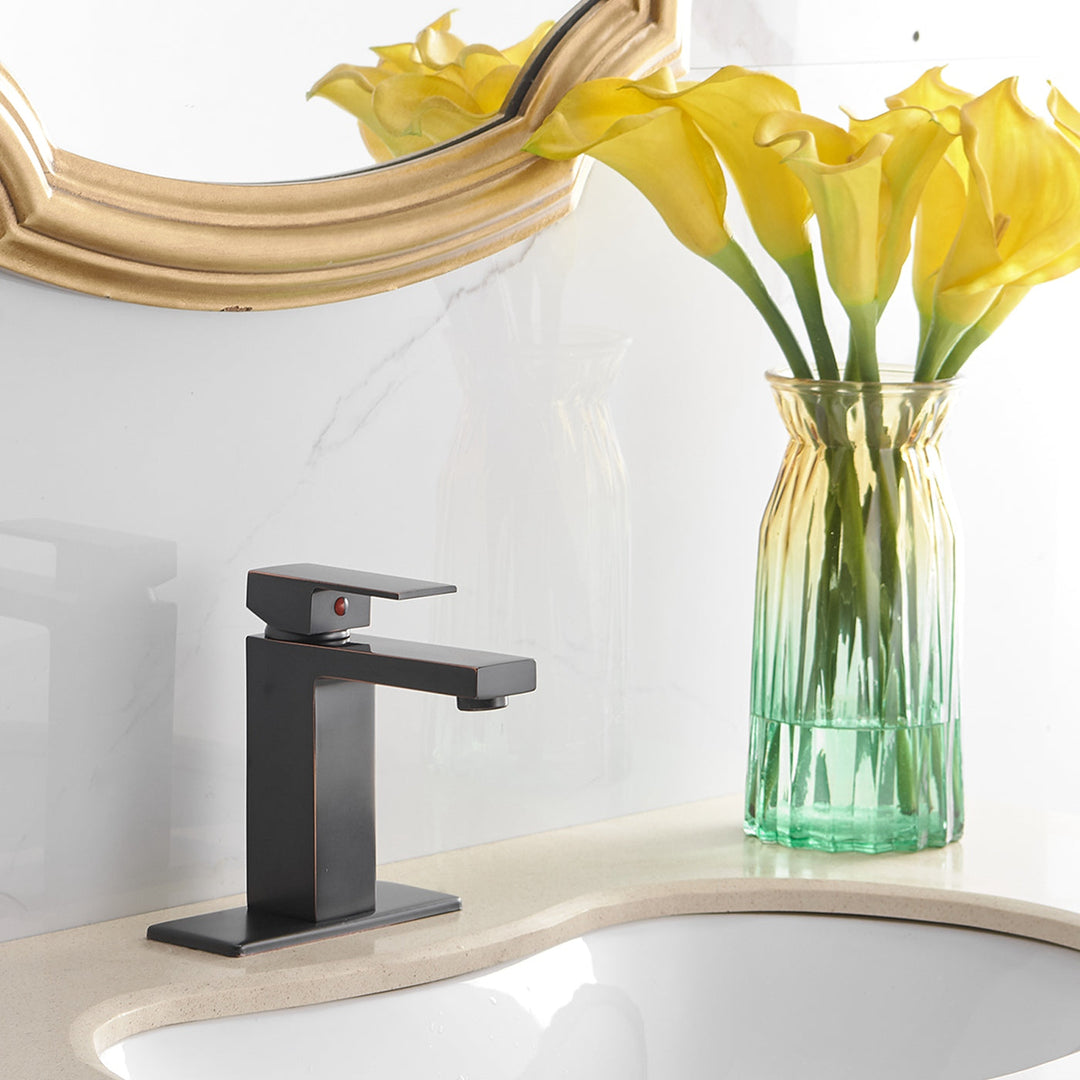 Single Hole Single-Handle Low-Arc Bathroom Faucet With Pop-up Drain Assembly