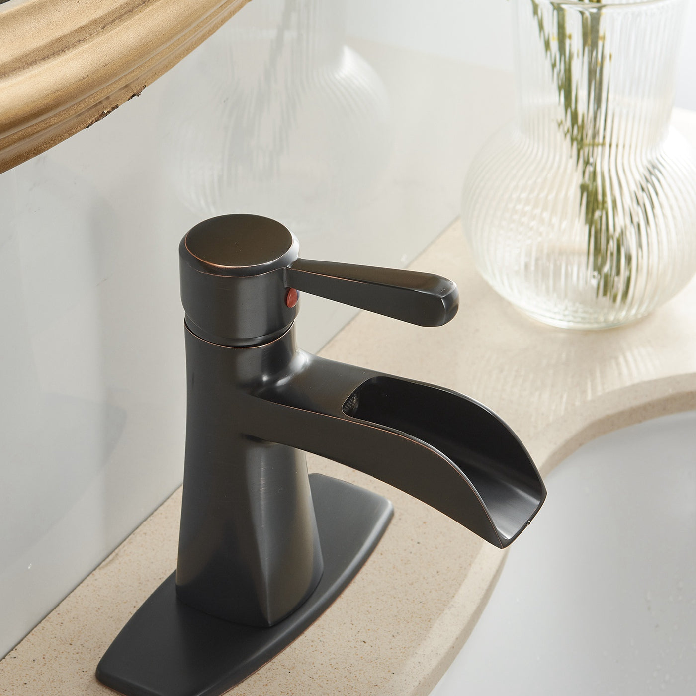 faucet bathroom sink