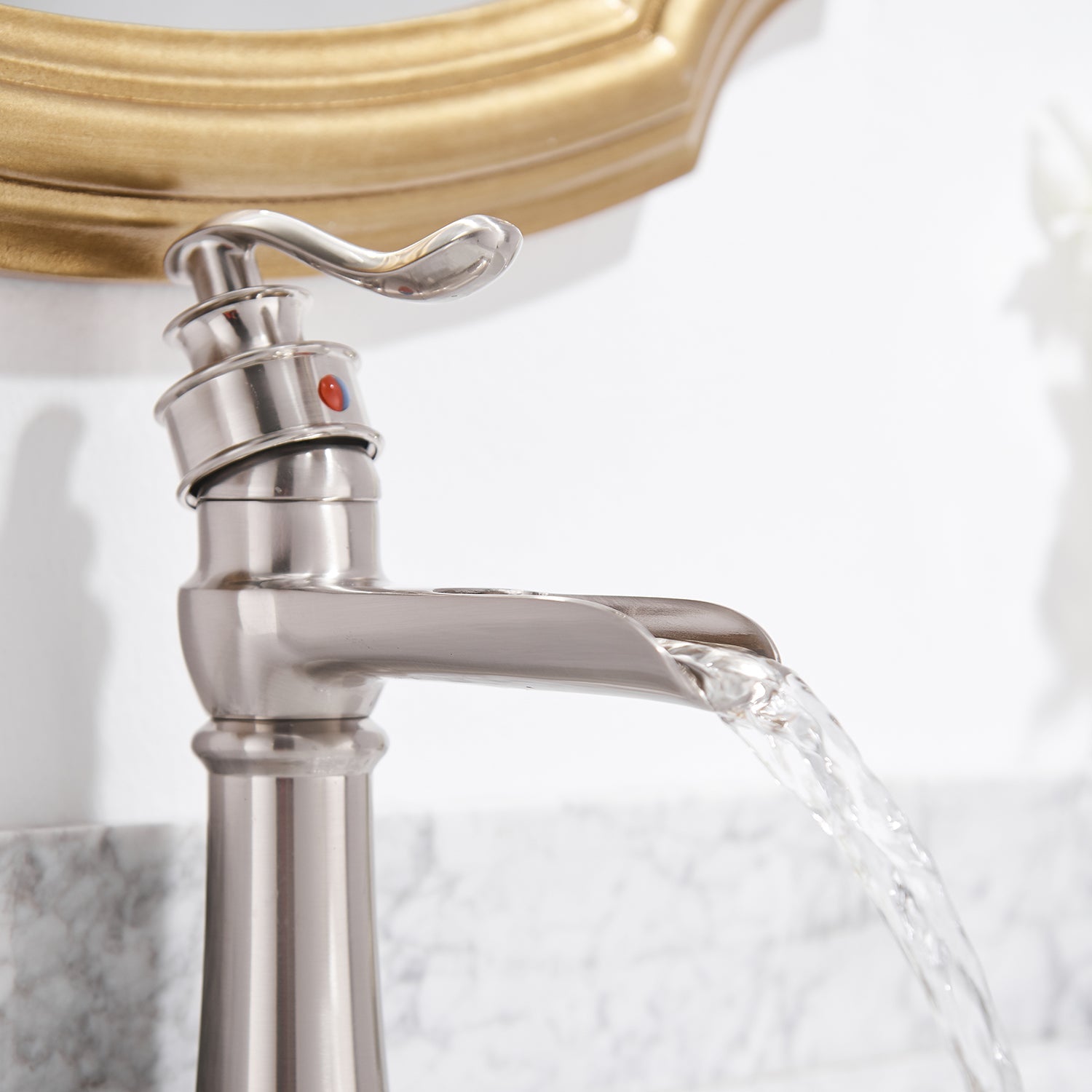 sink faucet bathroom
