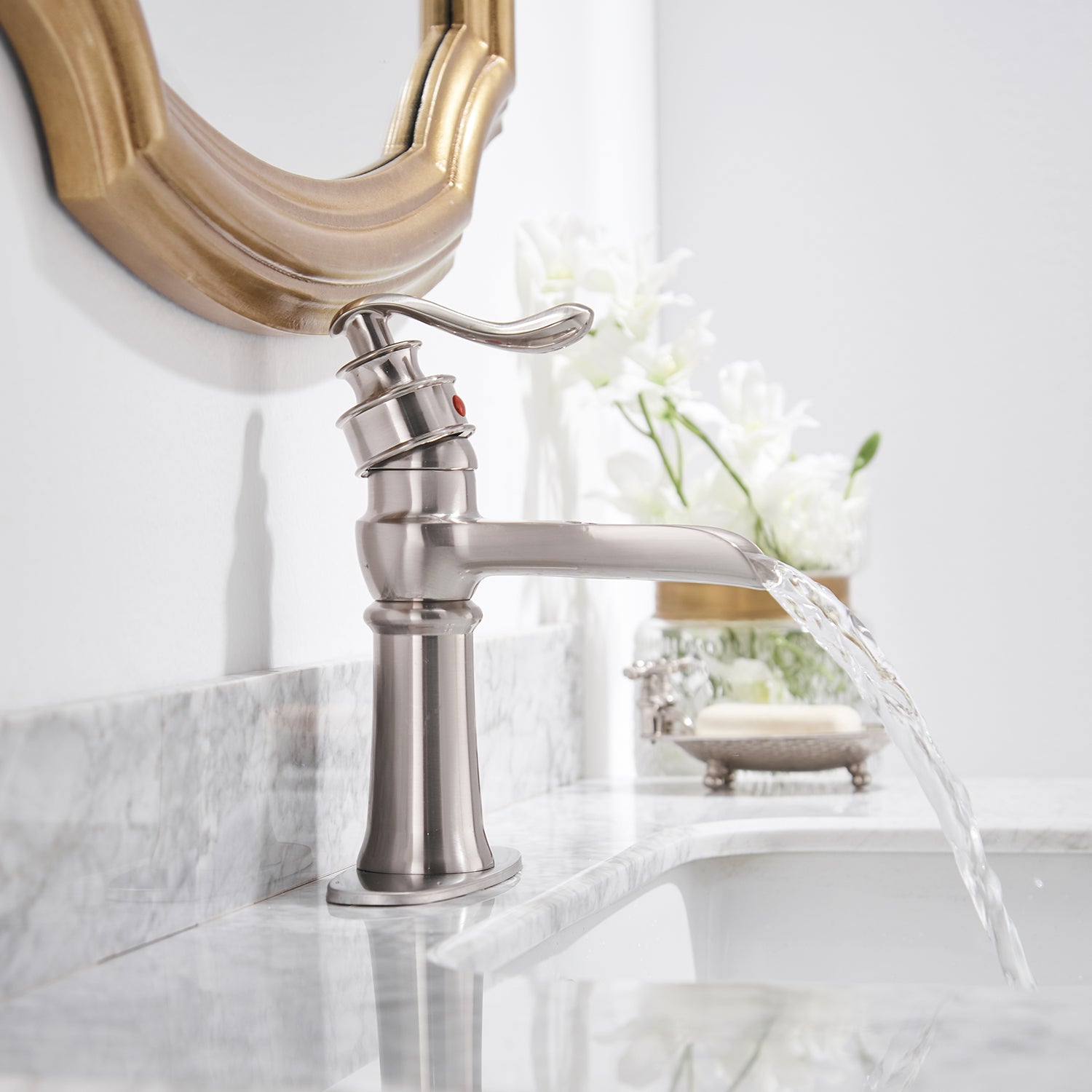 single handle bathroom faucet