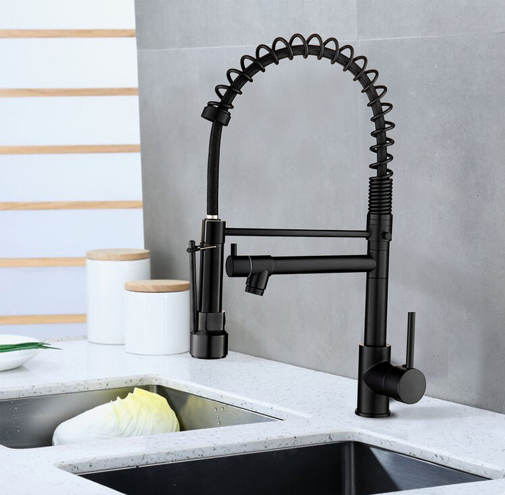 Single Handle Pull Down Sprayer Kitchen Faucet with 360° Rotation in Matte Black